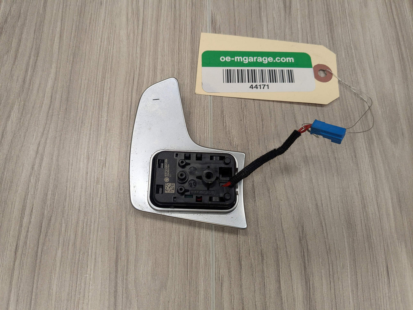 OEM BMW F44 G01 G05 G12 G20 G26 G30 Steering Wheel Paddle Shifter Left Minus