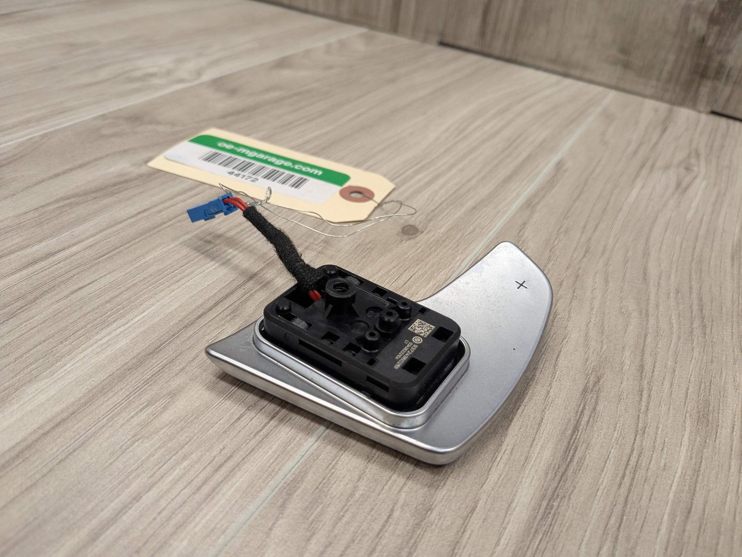 OEM BMW F44 G01 G05 G12 G20 G26 G30 Steering Wheel Paddle Shifter Right Plus