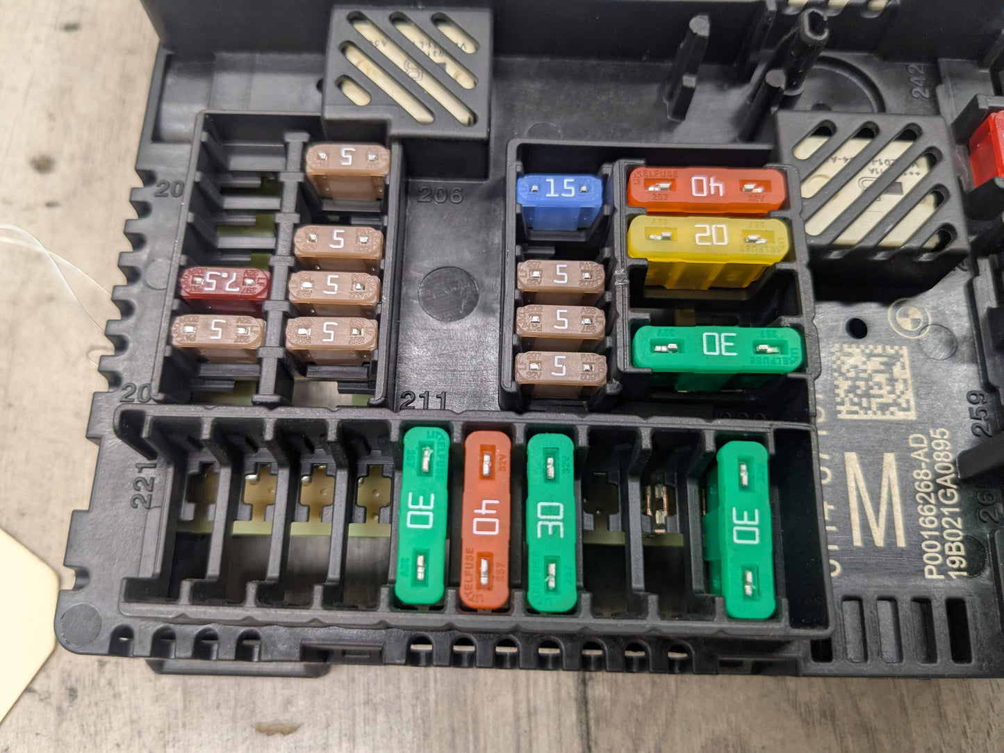 OEM BMW G20 330 M340 Rear Battery Power Distribution Fuse Relay Junction Box