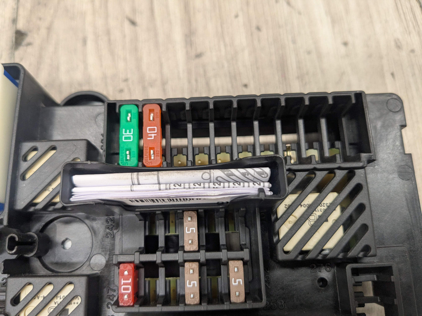 OEM BMW G20 330 M340 Rear Battery Power Distribution Fuse Relay Junction Box