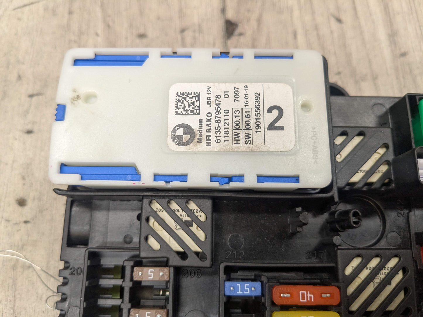 OEM BMW G20 330 M340 Rear Battery Power Distribution Fuse Relay Junction Box