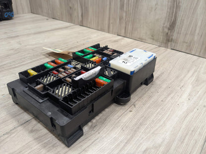 OEM BMW G20 330 M340 Rear Battery Power Distribution Fuse Relay Junction Box