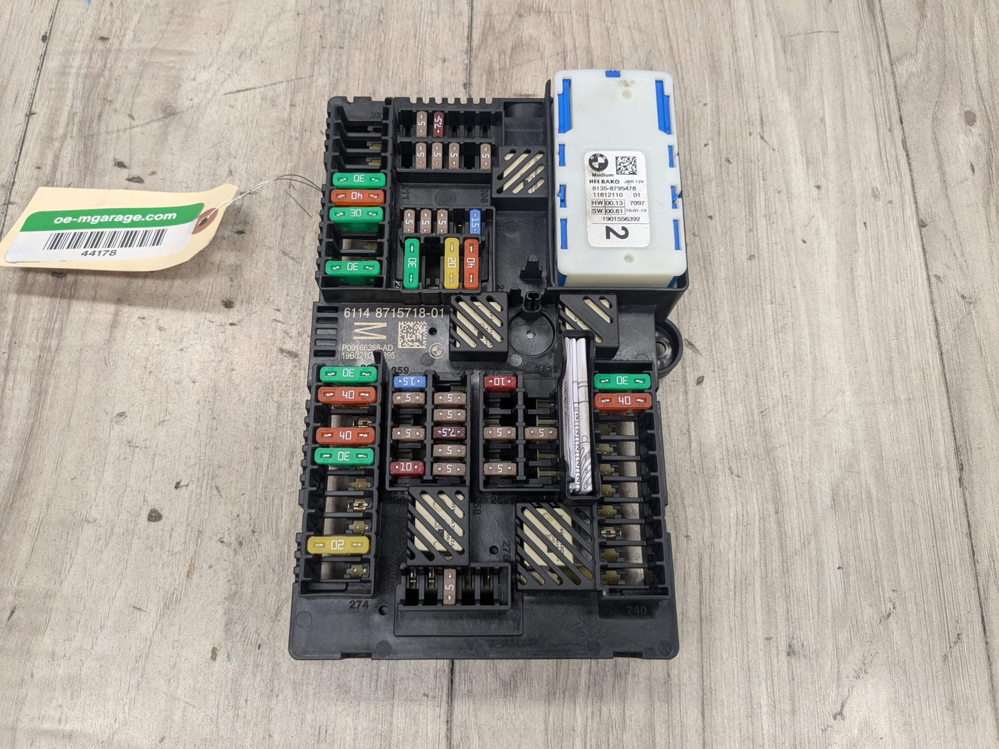 OEM BMW G20 330 M340 Rear Battery Power Distribution Fuse Relay Junction Box