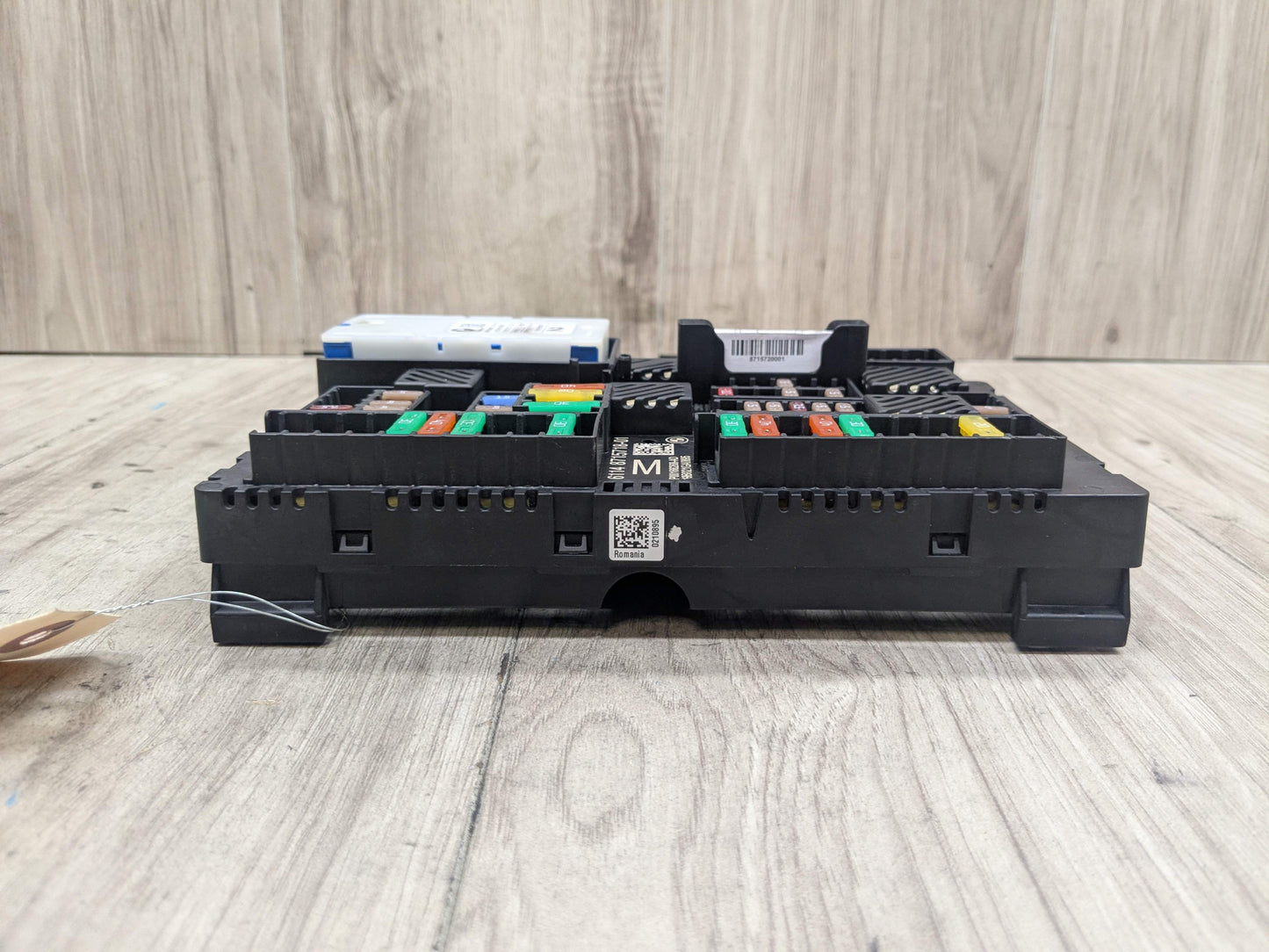 OEM BMW G20 330 M340 Rear Battery Power Distribution Fuse Relay Junction Box