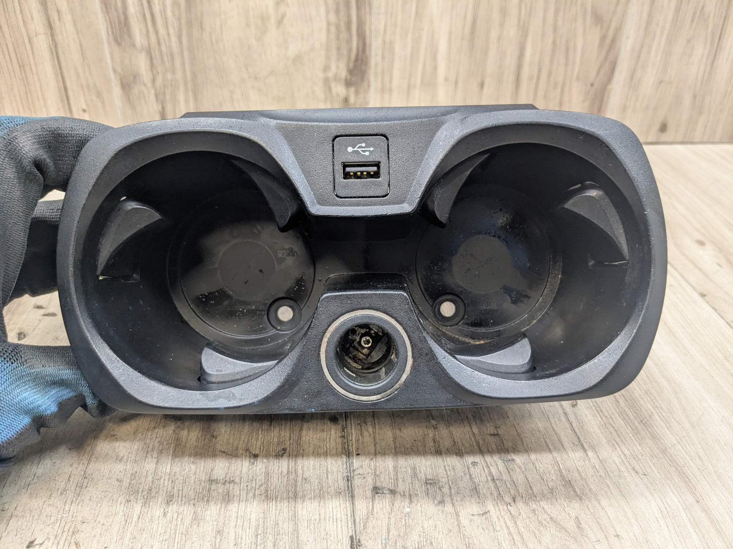 OEM BMW G20 G22 G23 G80 G83 M3 M4 Center Console Cup Holder Storage Compartment