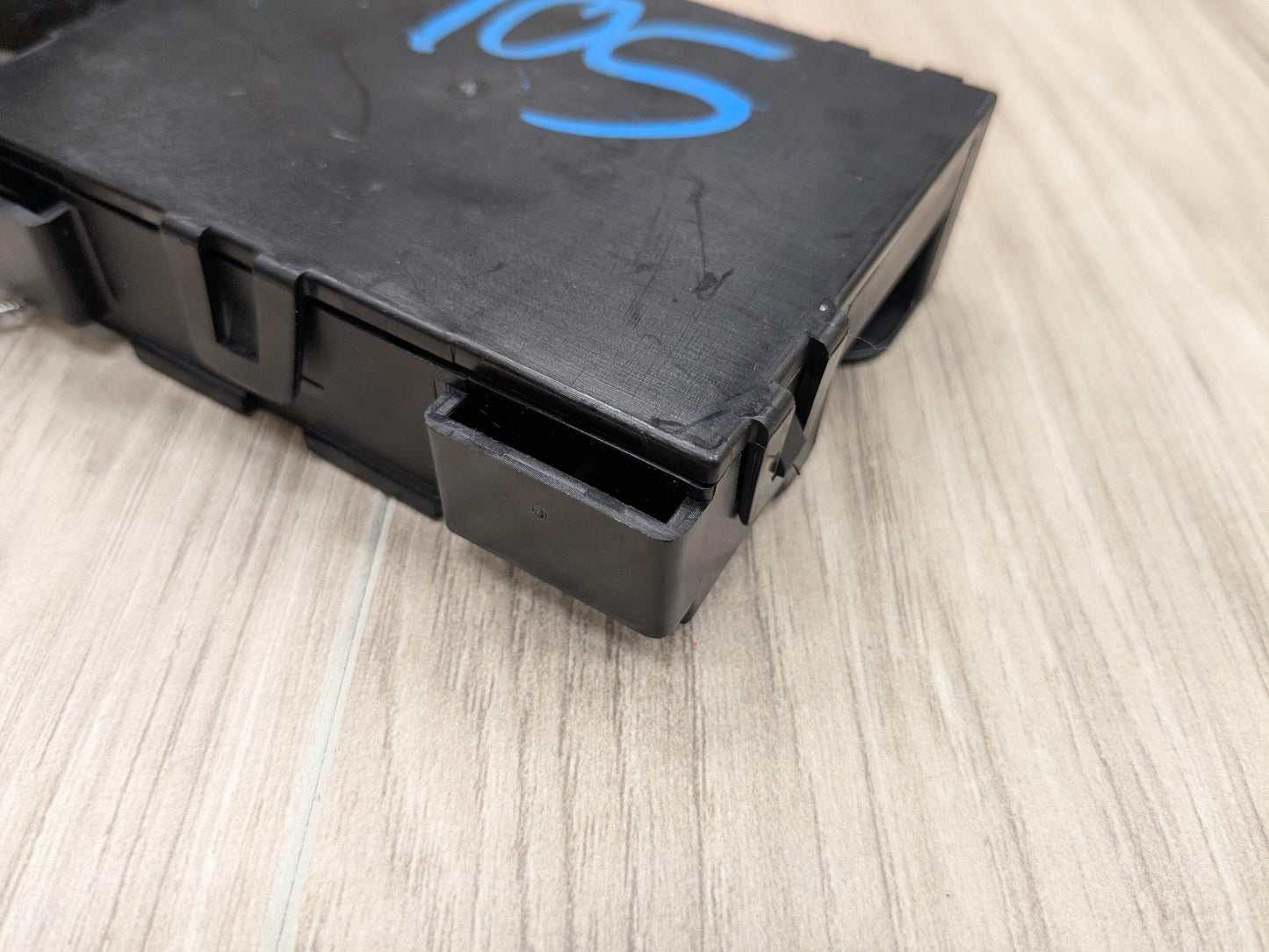 OEM BMW G01 X3 Ethernet Power Distribution Power Fuse Relay Box Control Module