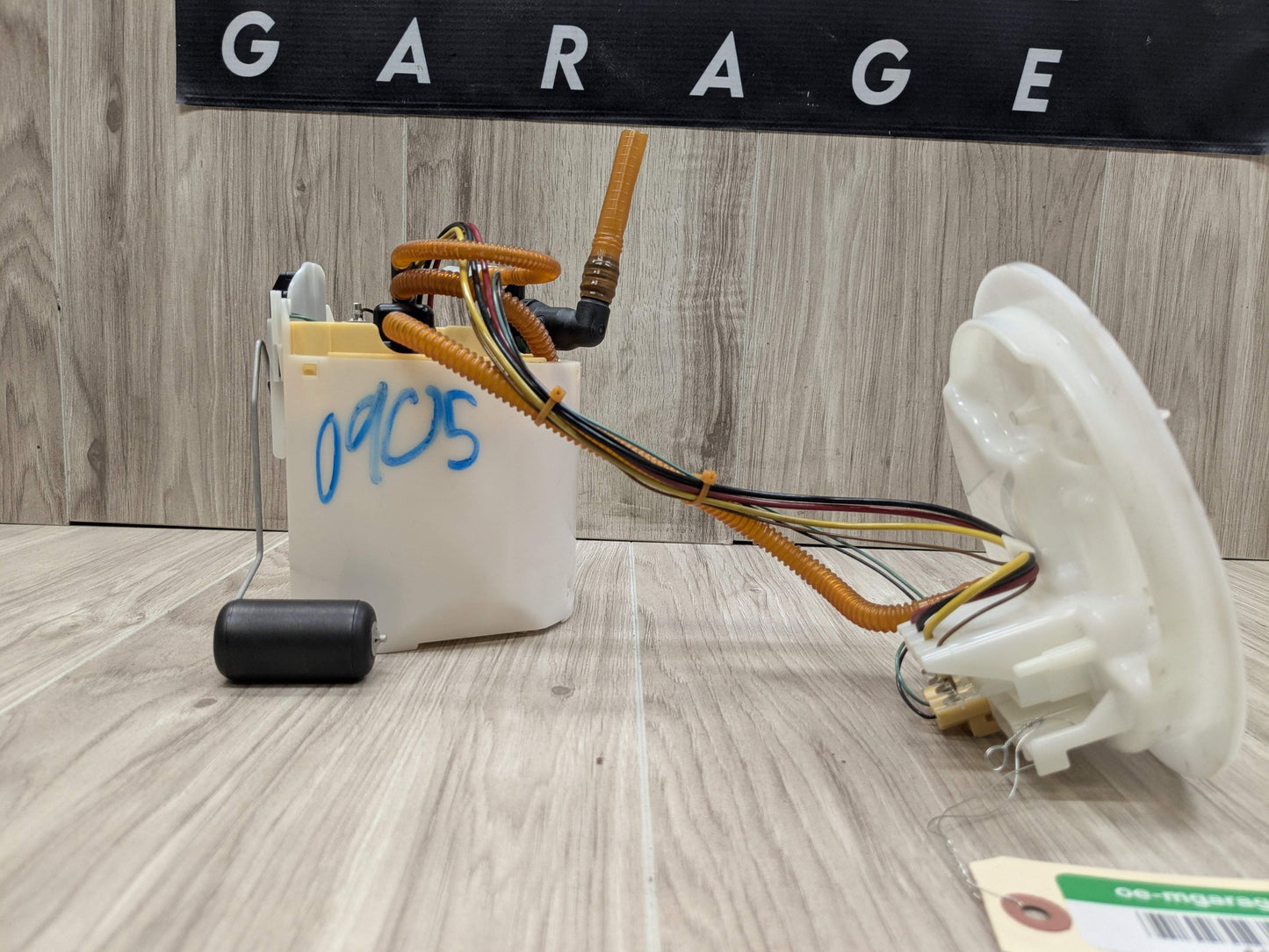 OEM BMW G20 G22 G23 G26 G42 330 M340 430 M440 Gas Tank Mounted Sending Fuel Pump