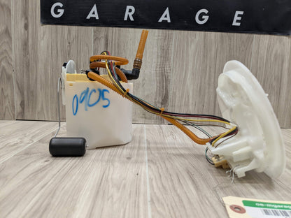 OEM BMW G20 G22 G23 G26 G42 330 M340 430 M440 Gas Tank Mounted Sending Fuel Pump