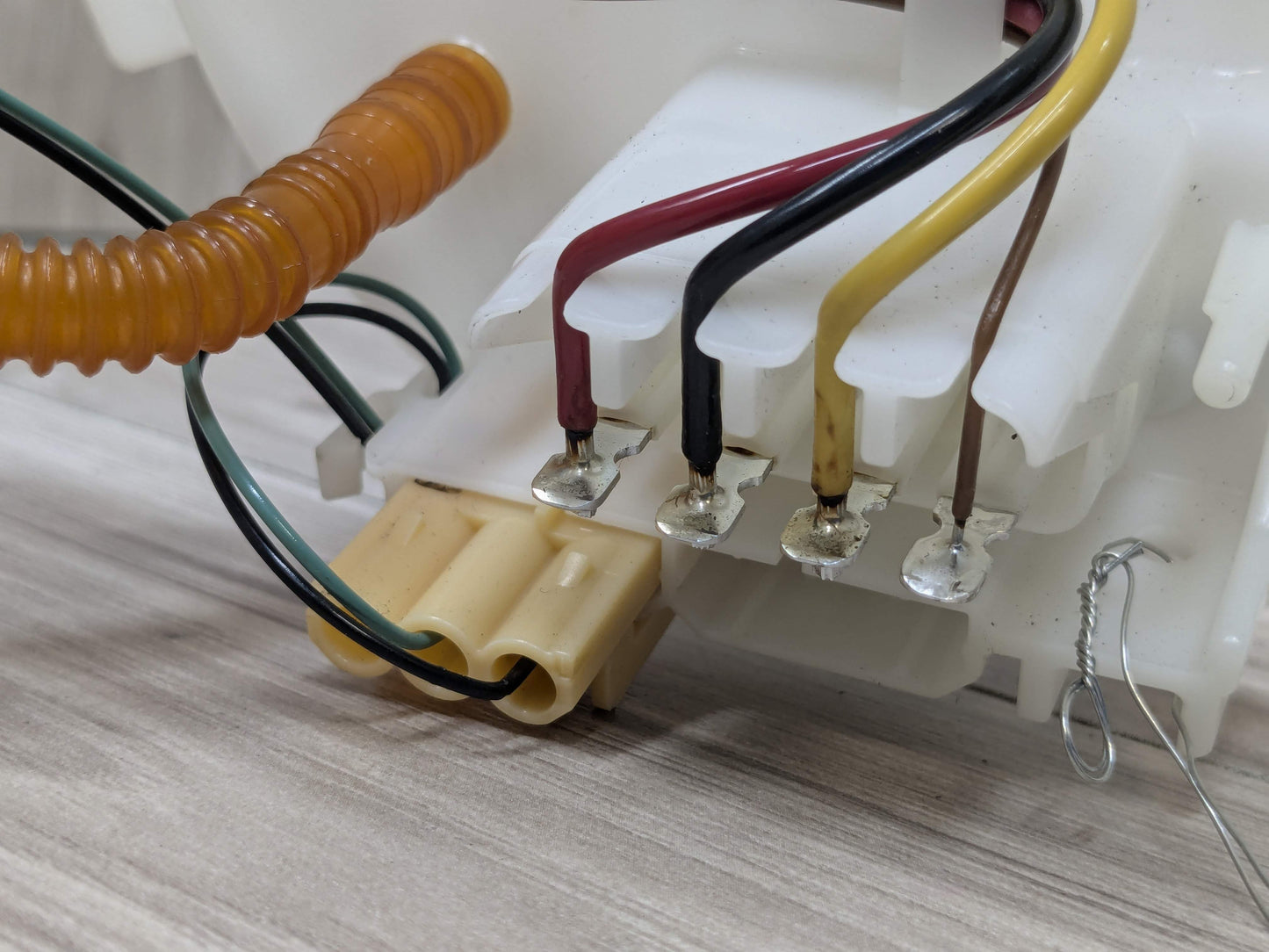 OEM BMW G20 G22 G23 G26 G42 330 M340 430 M440 Gas Tank Mounted Sending Fuel Pump