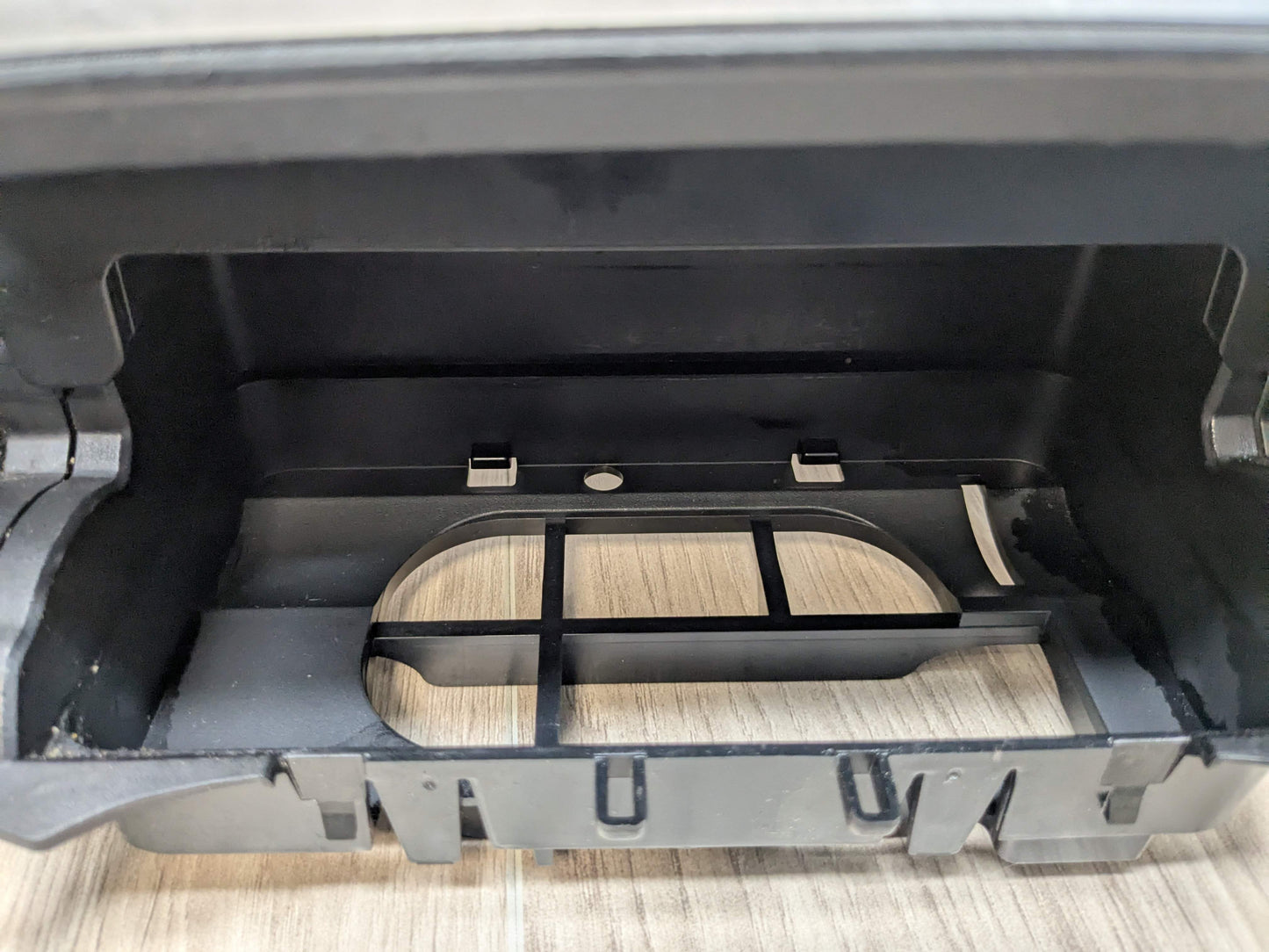 OEM BMW G20 G22 G23 330 M340 430 M440 Center Console Storage Cup Holder