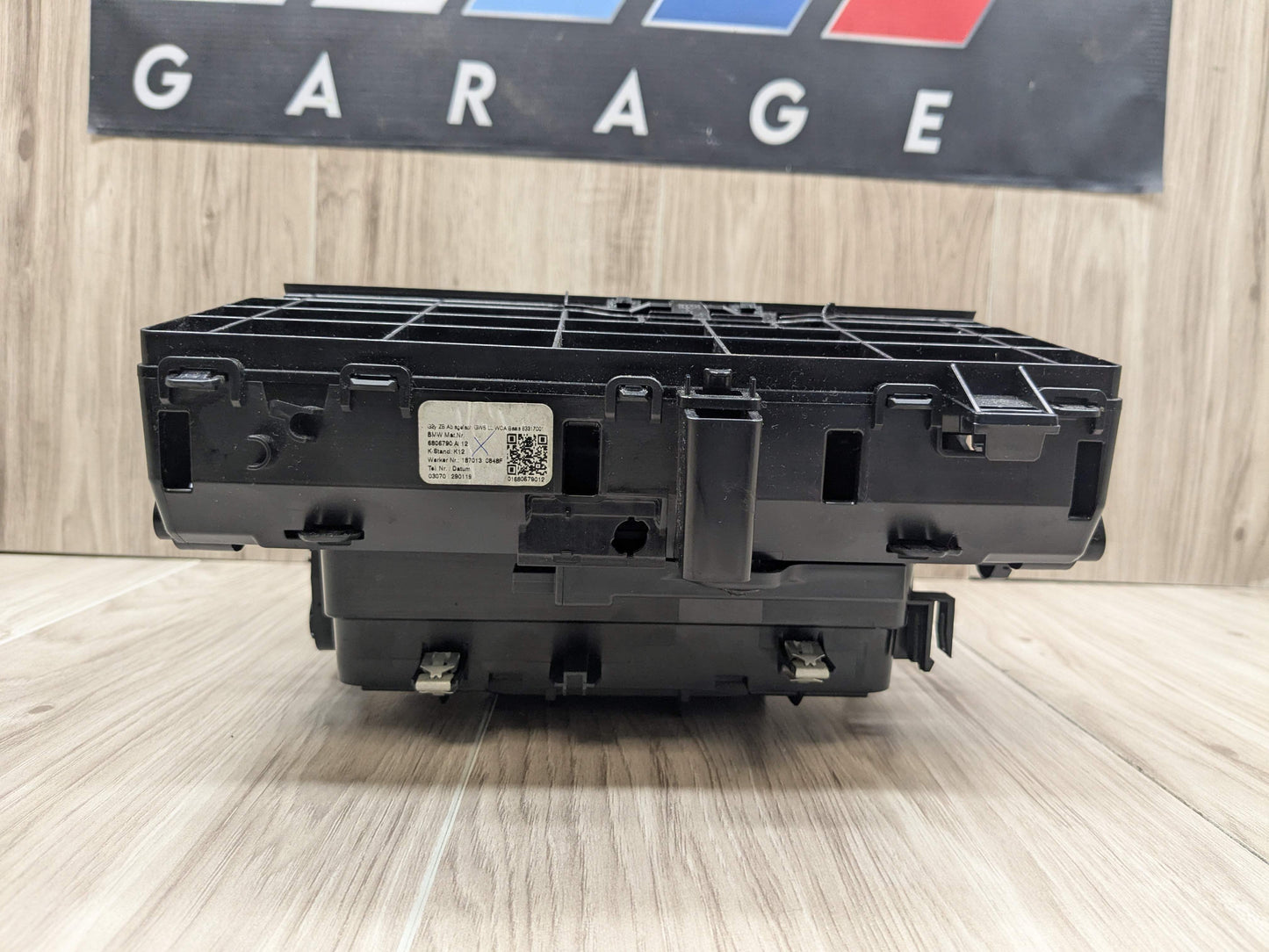 OEM BMW G20 G22 G23 330 M340 430 M440 Center Console Storage Cup Holder