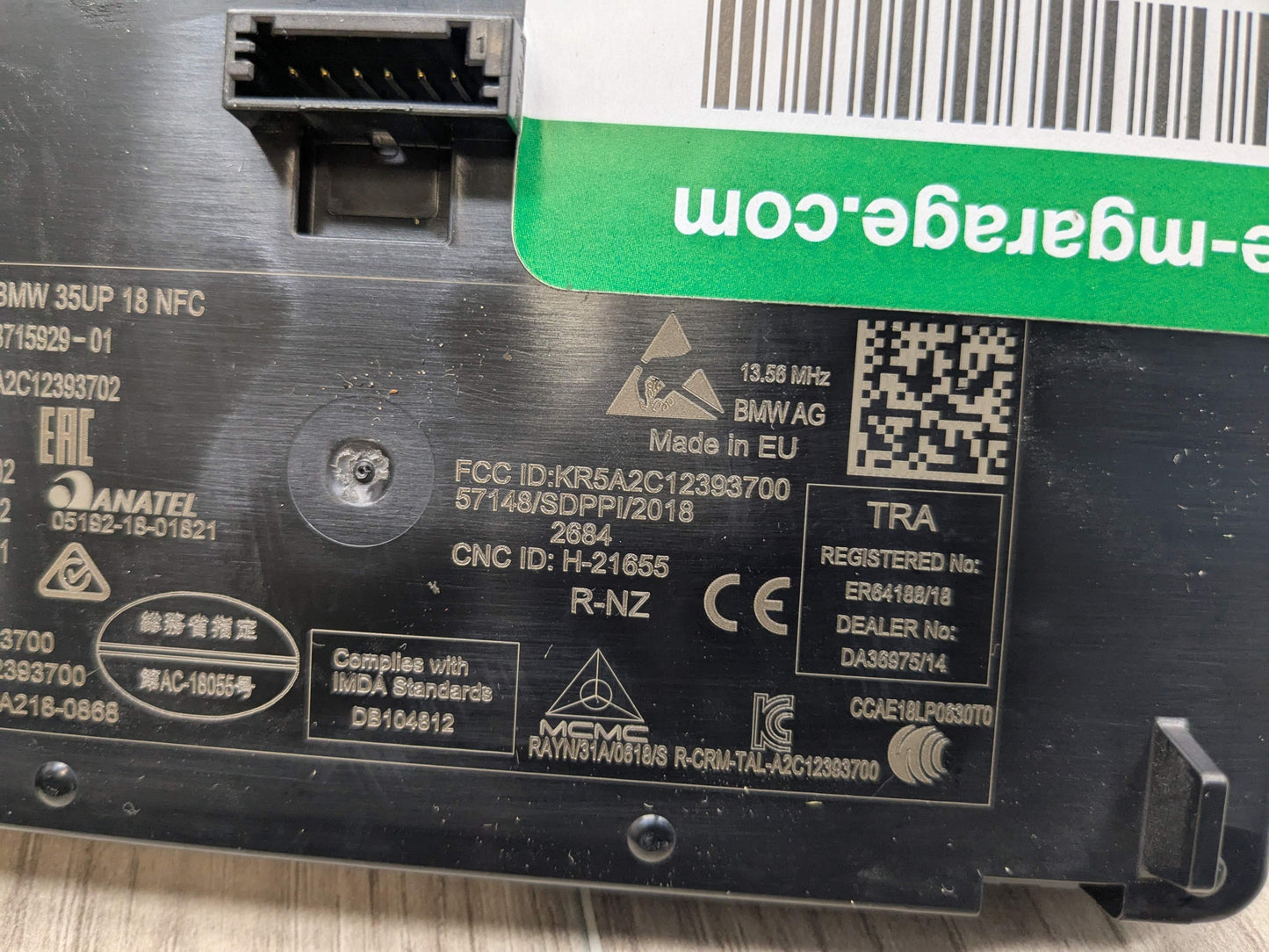 OEM BMW G20 G22 G23 G26 G80 M3 Center Console Storage NFC Car Wireless