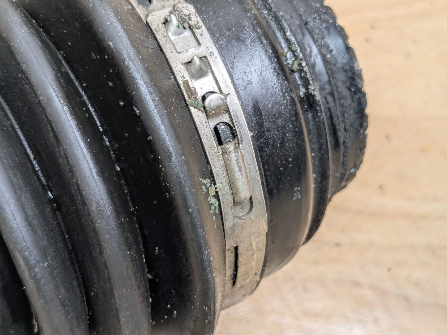 OEM BMW G20 G22 G23 330 M340 430 M440 FRONT Right Passenger Output CV Axle Shaft