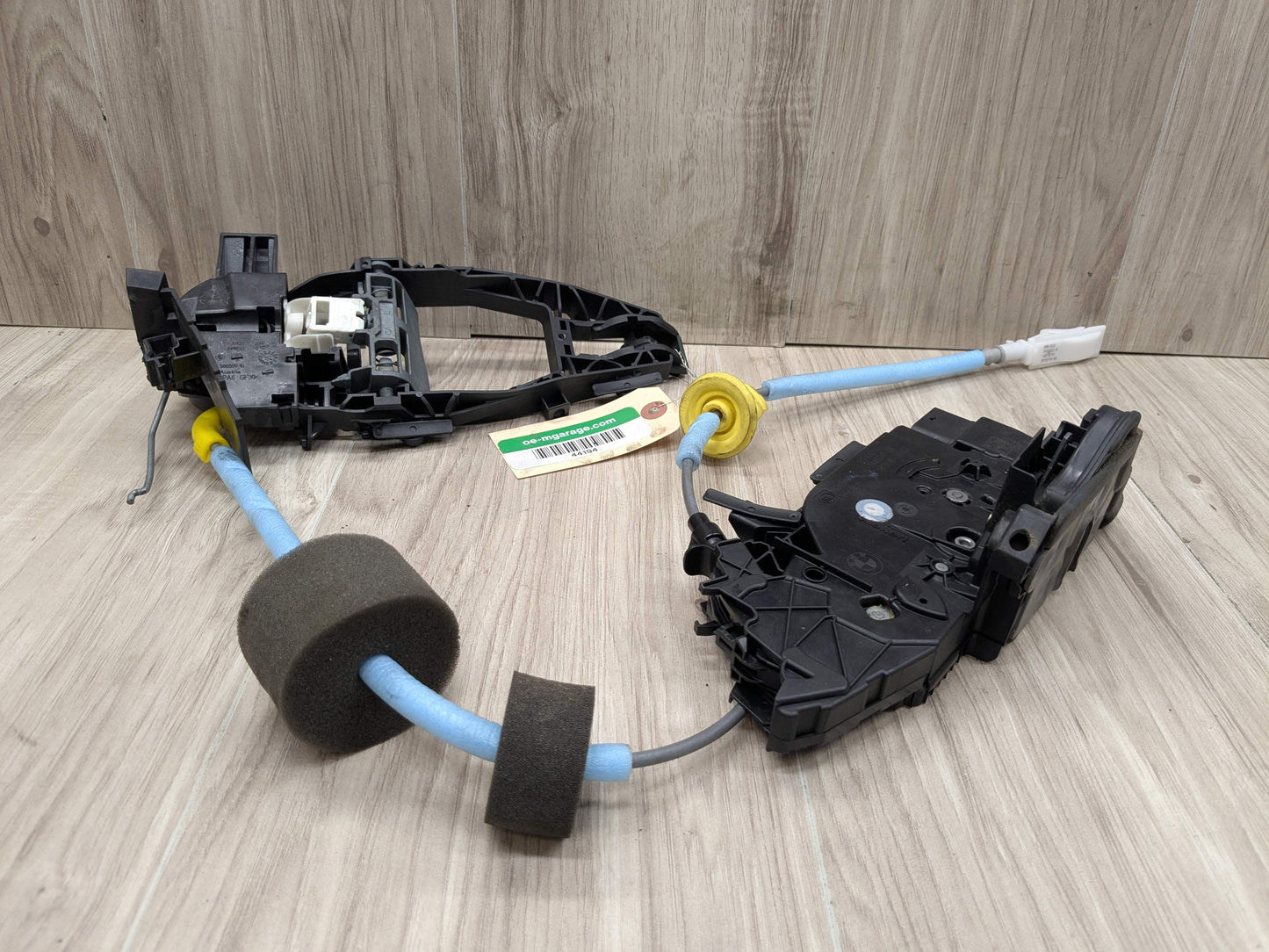 OEM BMW U11 G20 G26 G42 G80 G87 M2 M3 Front Left Driver Door Lock Latch Actuator