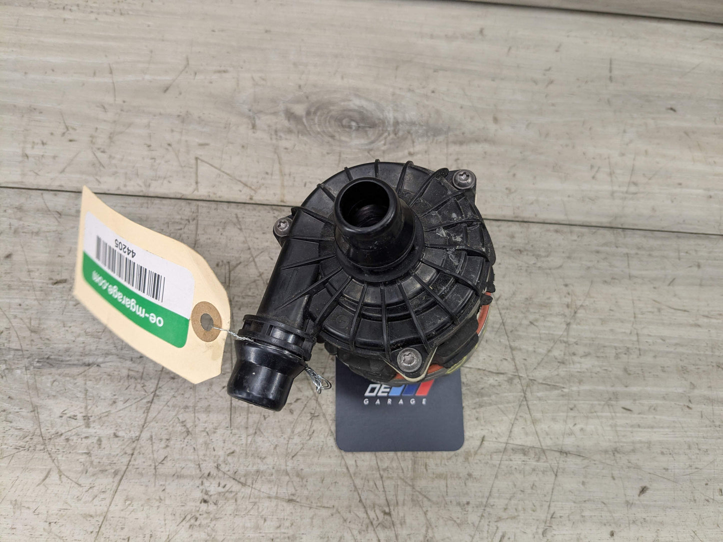 OEM BMW G01 G05 G20 G22 G23 G26 G30 Engine B58 Auxiliary Coolant Water Pump