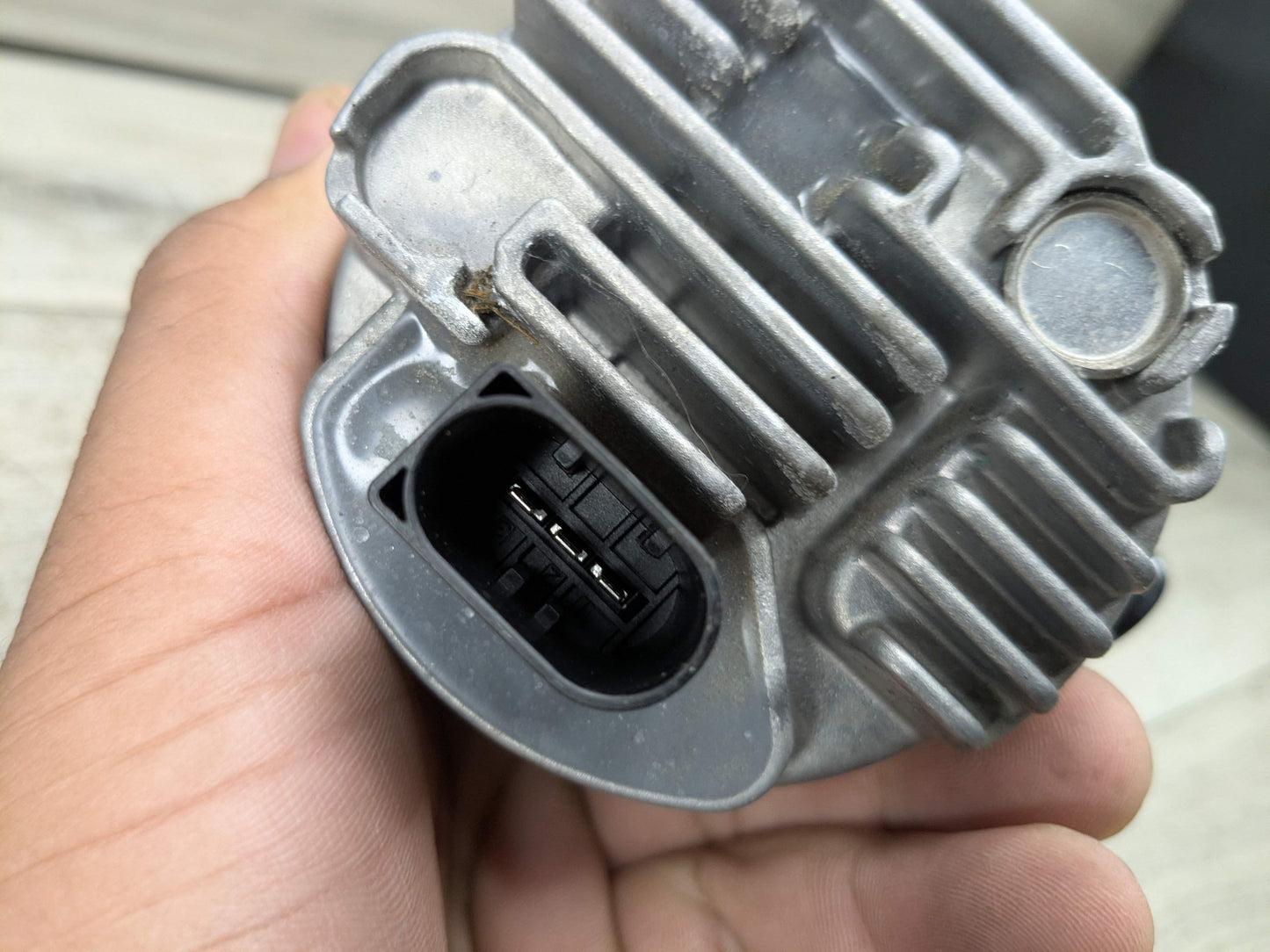 OEM BMW G01 G05 G20 G22 G23 G26 G30 Engine B58 Auxiliary Coolant Water Pump