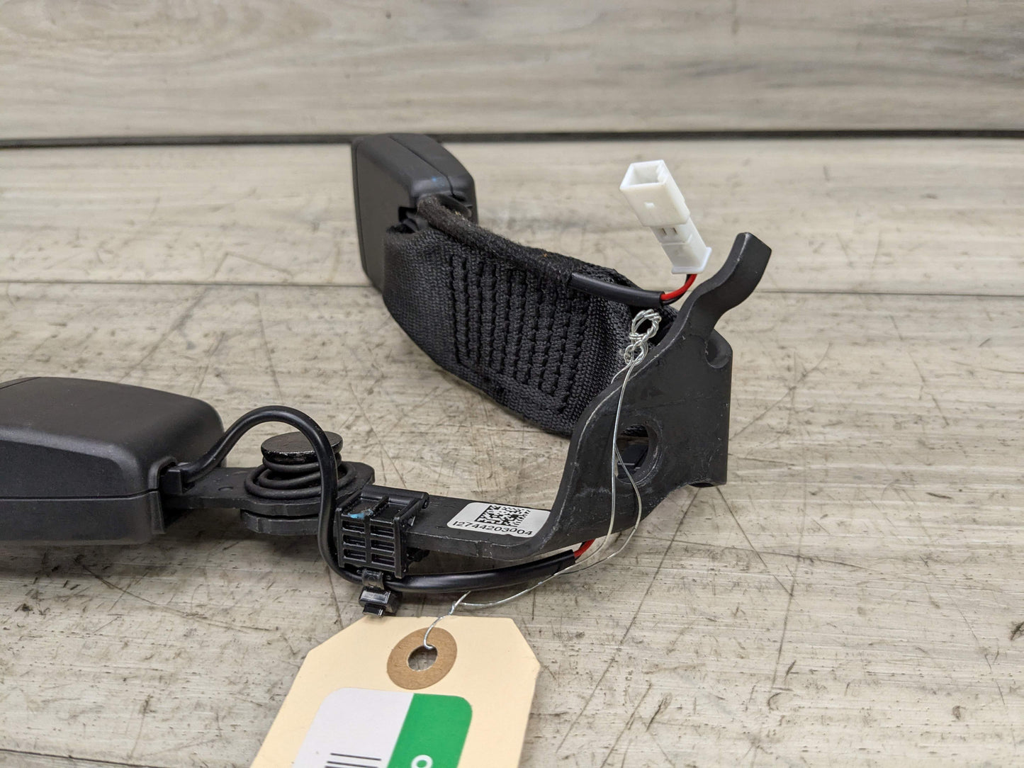 OEM BMW G20 G22 G26 G80 G82 M3 M4 Rear Right Passenger Seatbelt Seat Belt Buckle