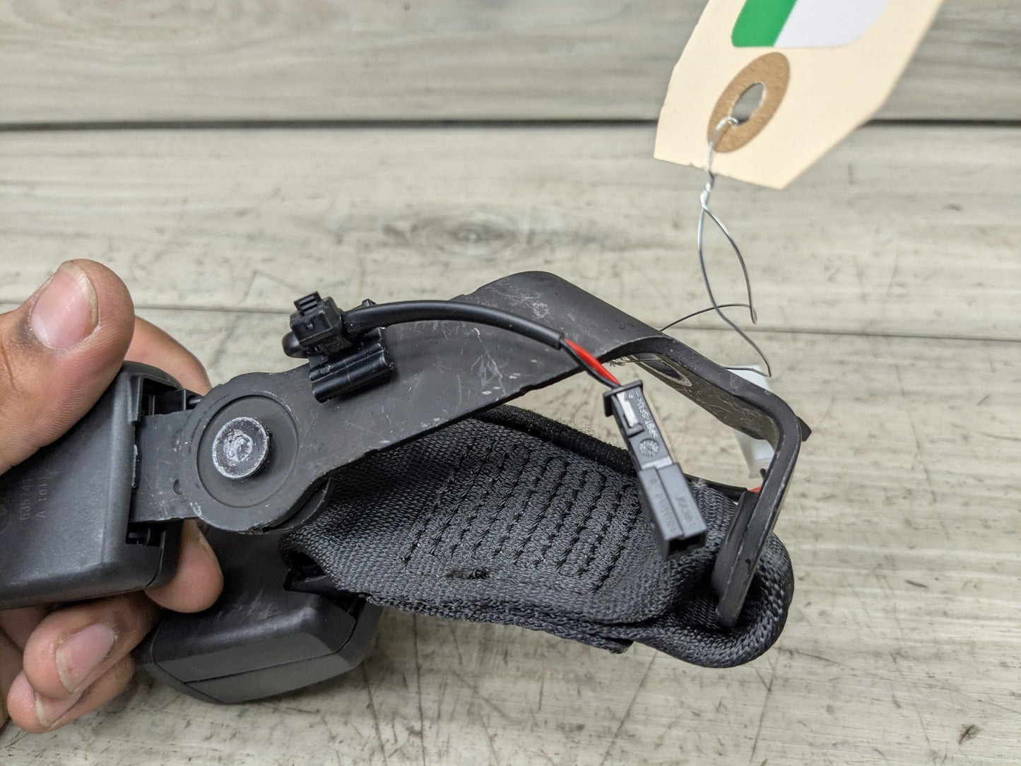 OEM BMW G20 G22 G26 G80 G82 M3 M4 Rear Right Passenger Seatbelt Seat Belt Buckle