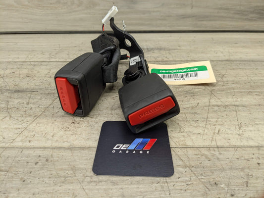 OEM BMW G20 G22 G26 G80 G82 M3 M4 Rear Right Passenger Seatbelt Seat Belt Buckle