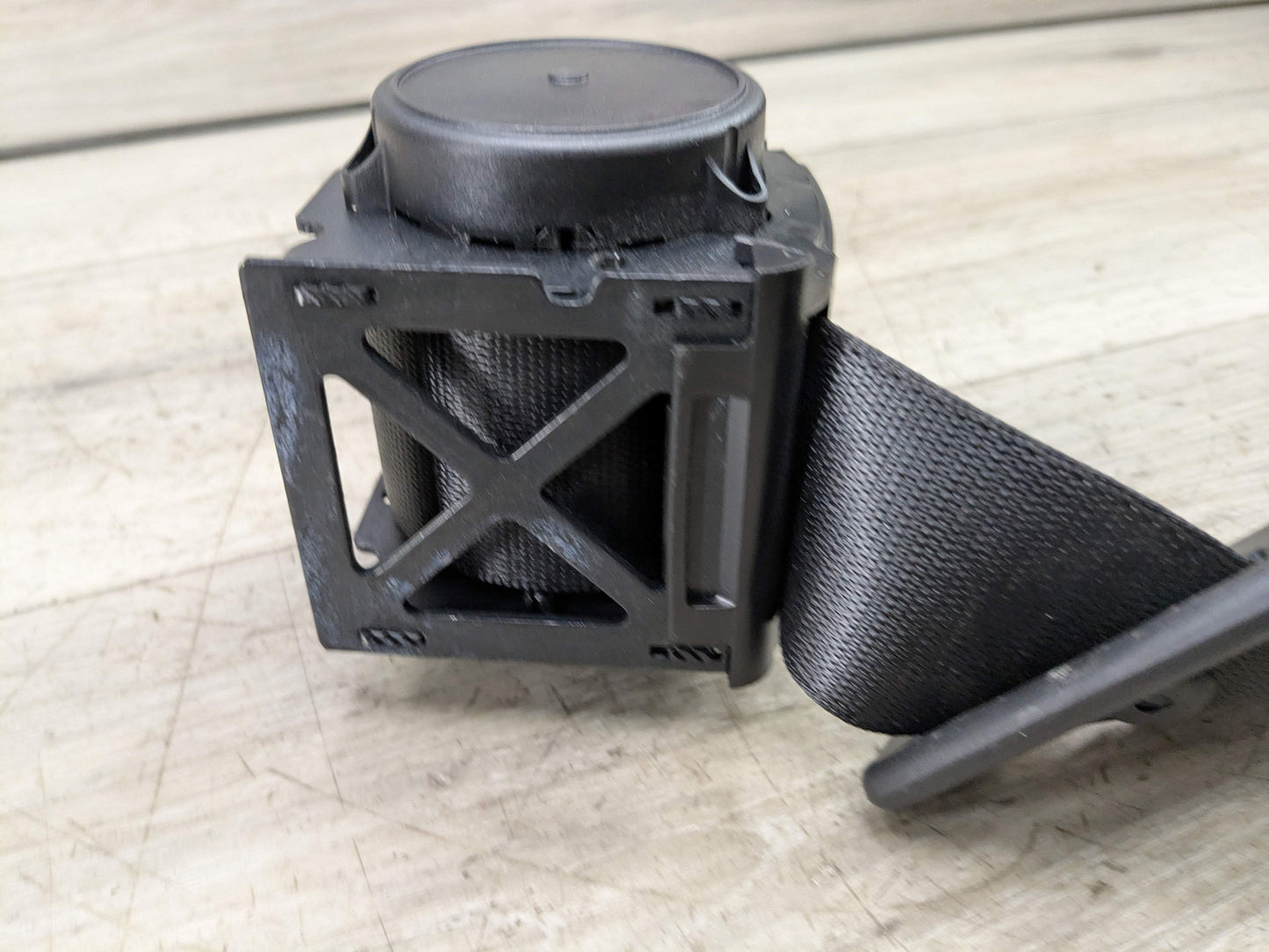 19-24 OEM BMW G20 G80 330 M340 M3 Rear Center Seat Belt Seatbelt Retractor