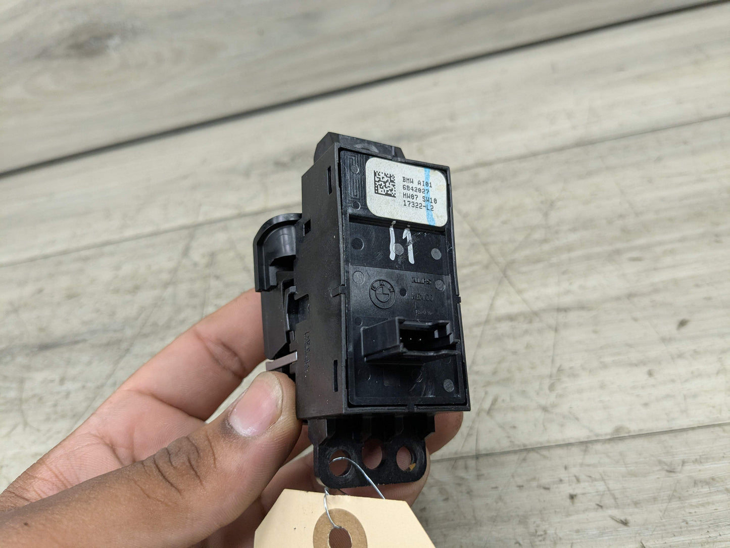 OEM BMW F90 M5 G01 G02 G30 530 540 M550 X3 Parking Brake Auto Hold Switch BLACK