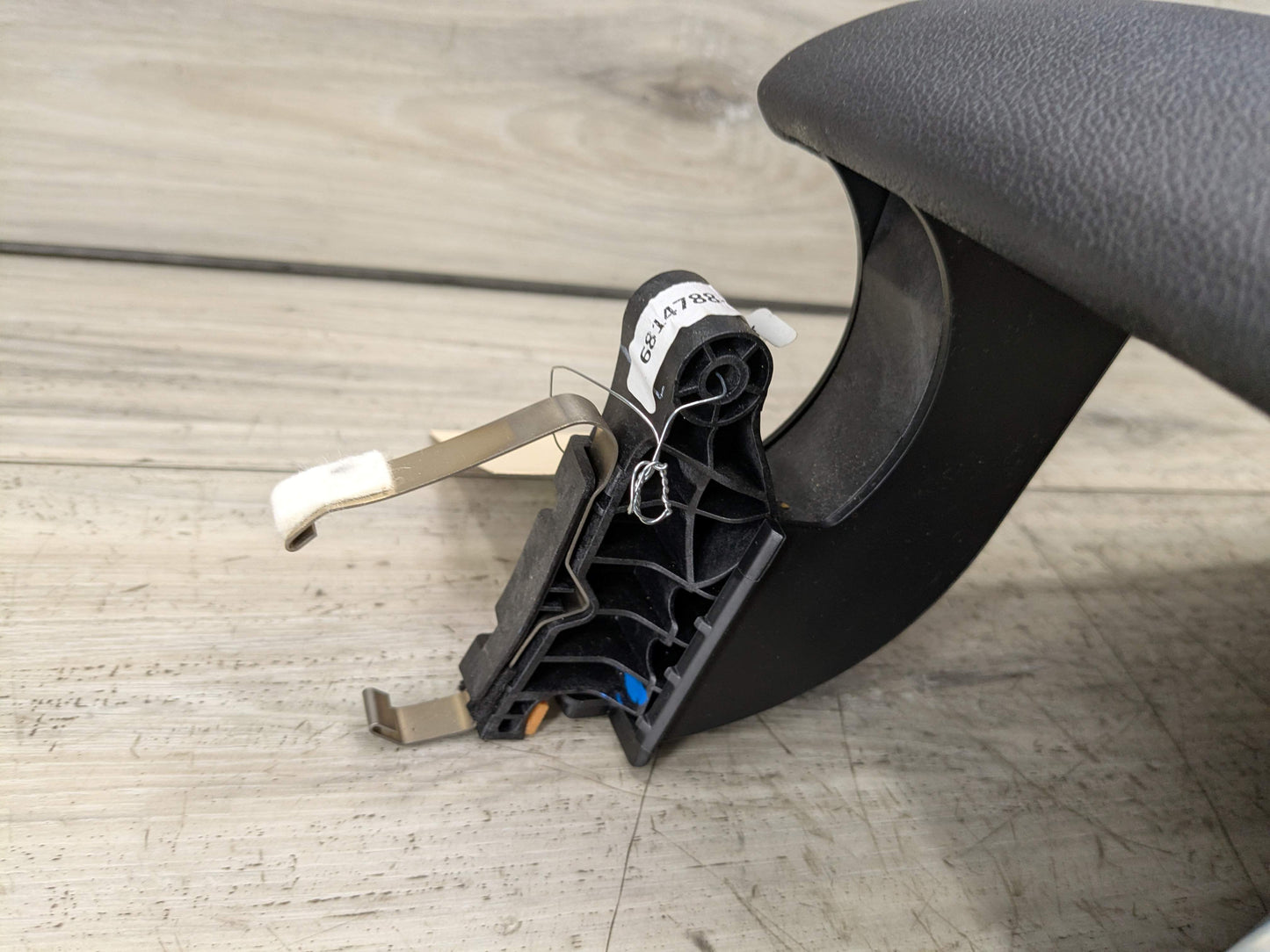 19-21 OEM BMW G01 G02 X3 X4 Retractable Armrest Tray Console Leather Black