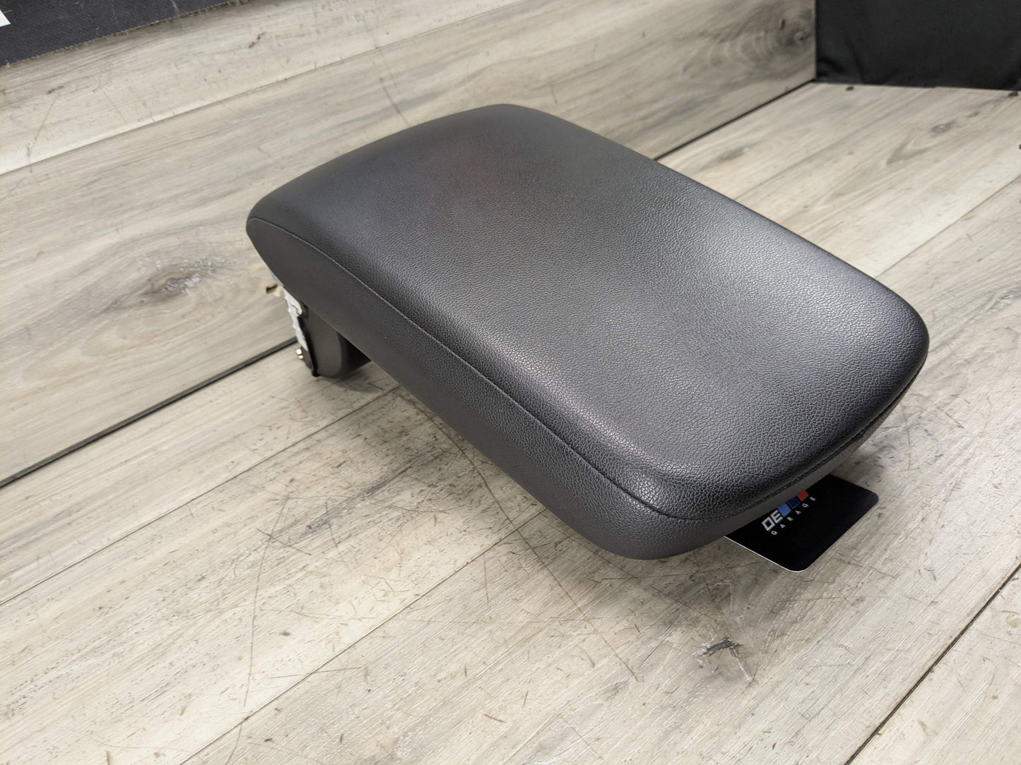 19-21 OEM BMW G01 G02 X3 X4 Retractable Armrest Tray Console Leather Black