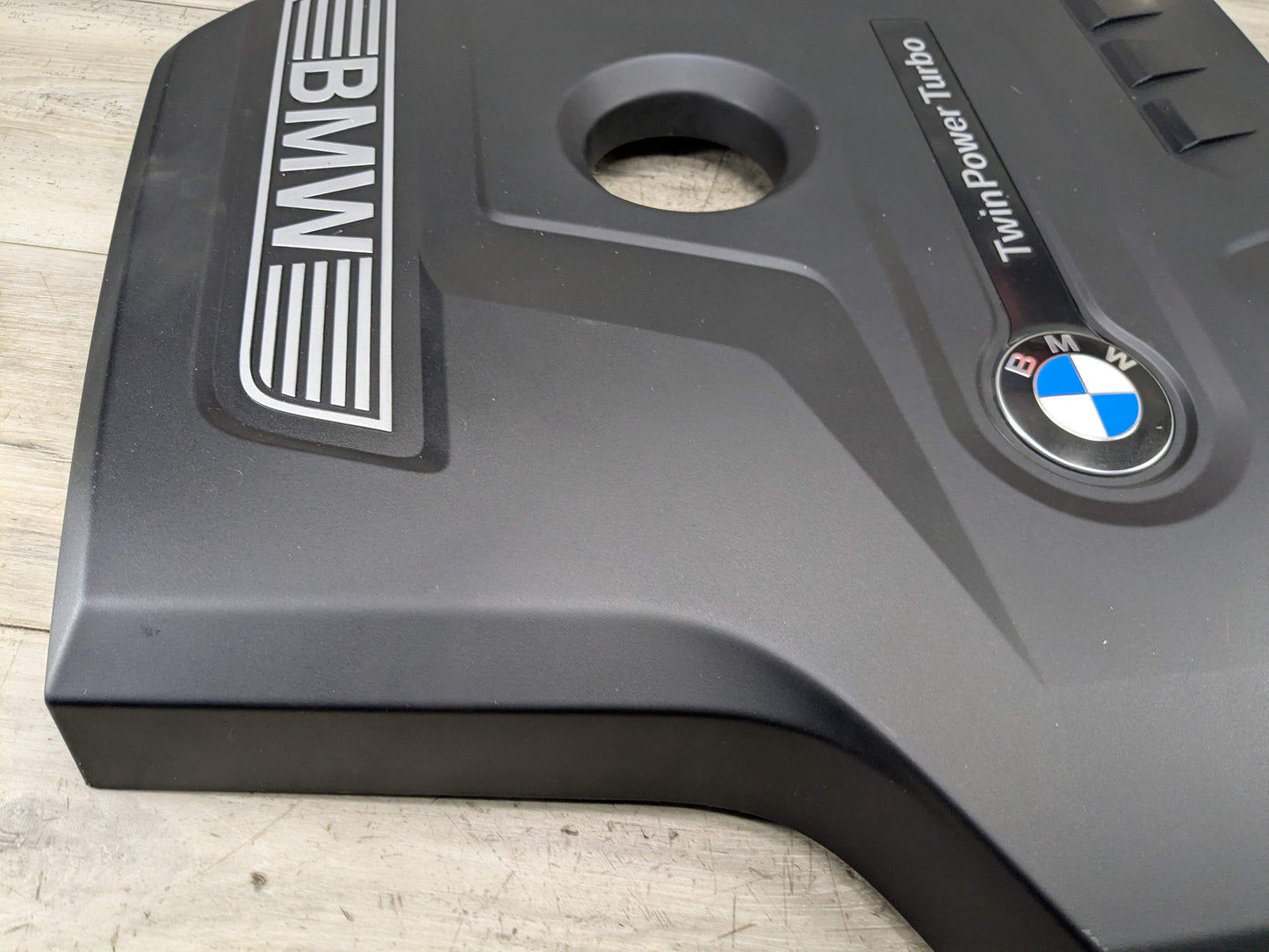 OEM BMW G01 G20 G22 G23 G30 330 430 Engine B46 Cover Head Cylinder Ignition Coil