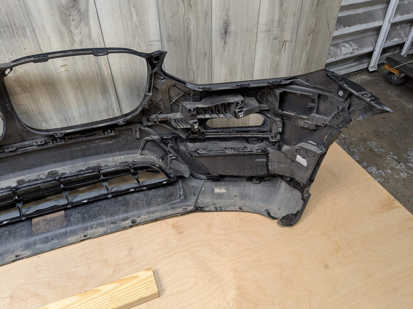 *18-21 OEM BMW G01 X3 30 BASIS Front Bumper Cover w/ Lower Grilles