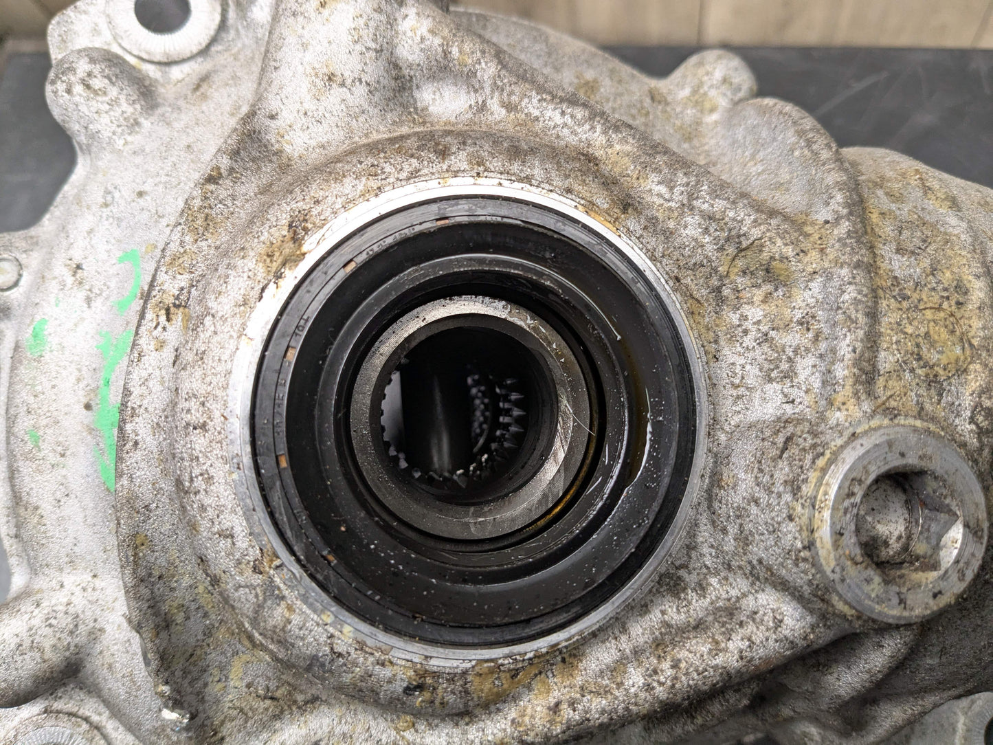 18-21 OEM BMW G01 G02 X3 X4 xDrive Front Differential Axle Gearbox Carrier 3.38