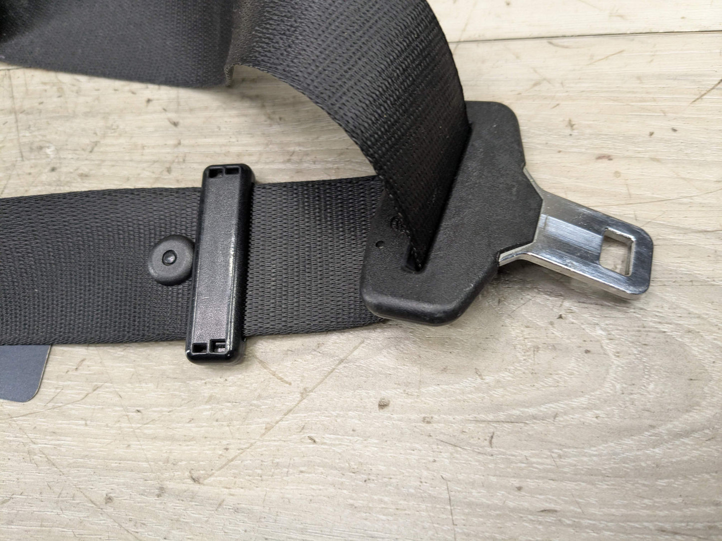 OEM BMW F97 G01 G02 X3 X4 Front Right Passenger Side Seat Belt Retractor