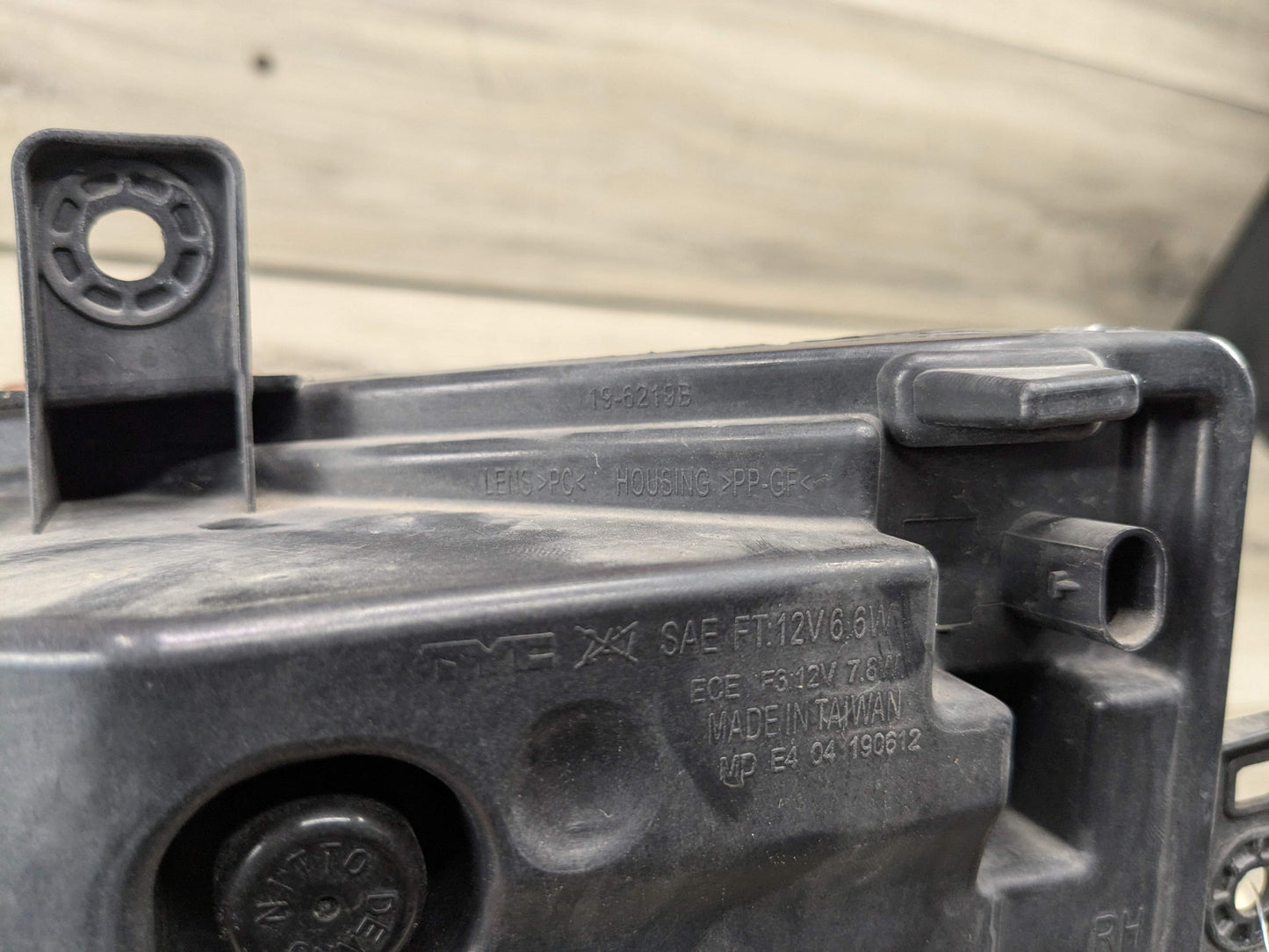 18-21 OEM BMW G01 G02 X3 X4 Front Right Passenger Side LED Fog Light Lamp