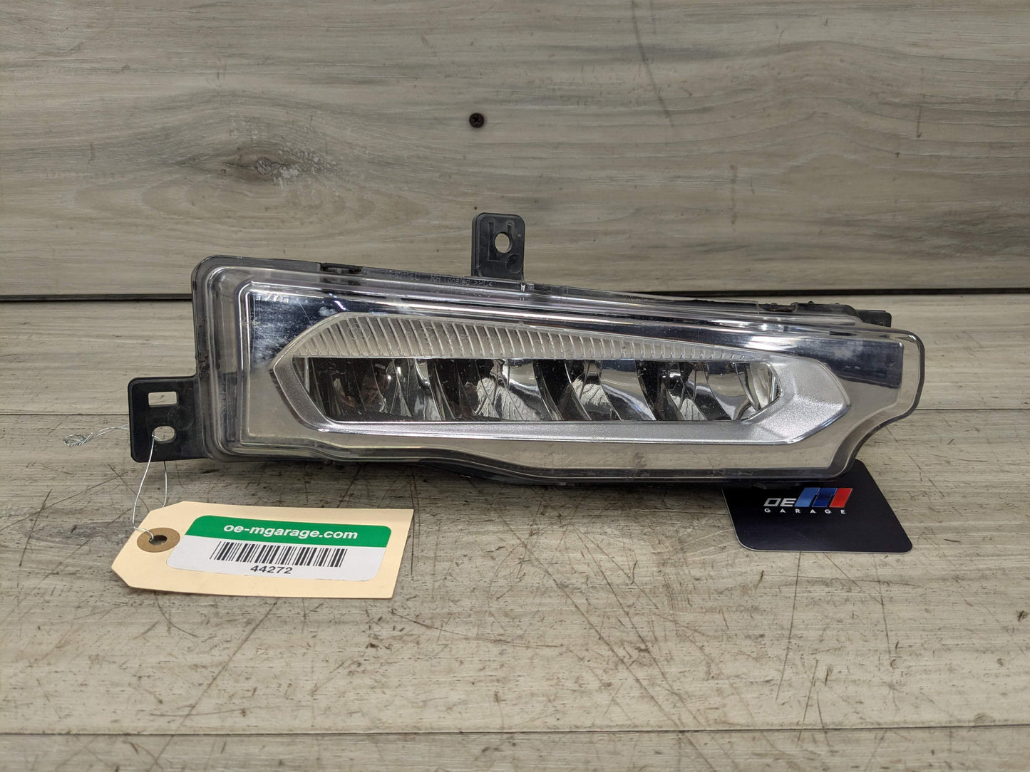 18-21 OEM BMW G01 G02 X3 X4 Front Right Passenger Side LED Fog Light Lamp
