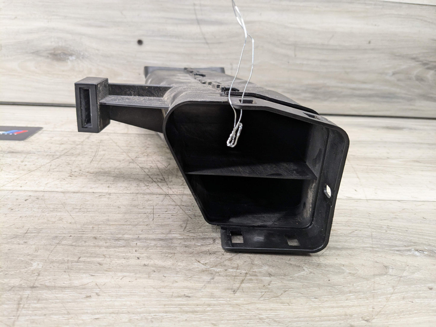 18-23 OEM BMW G01 G05 G06 G07 X3 X5 X7 Engine B58C Air Cleaner Intake Inlet Duct