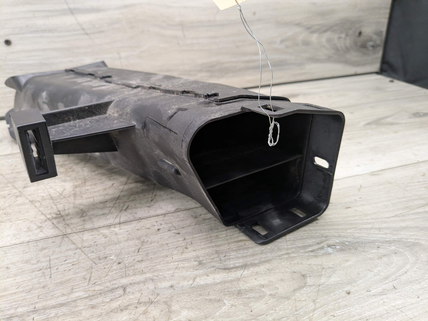 18-23 OEM BMW G01 G05 G06 G07 X3 X5 X7 Engine B58C Air Cleaner Intake Inlet Duct