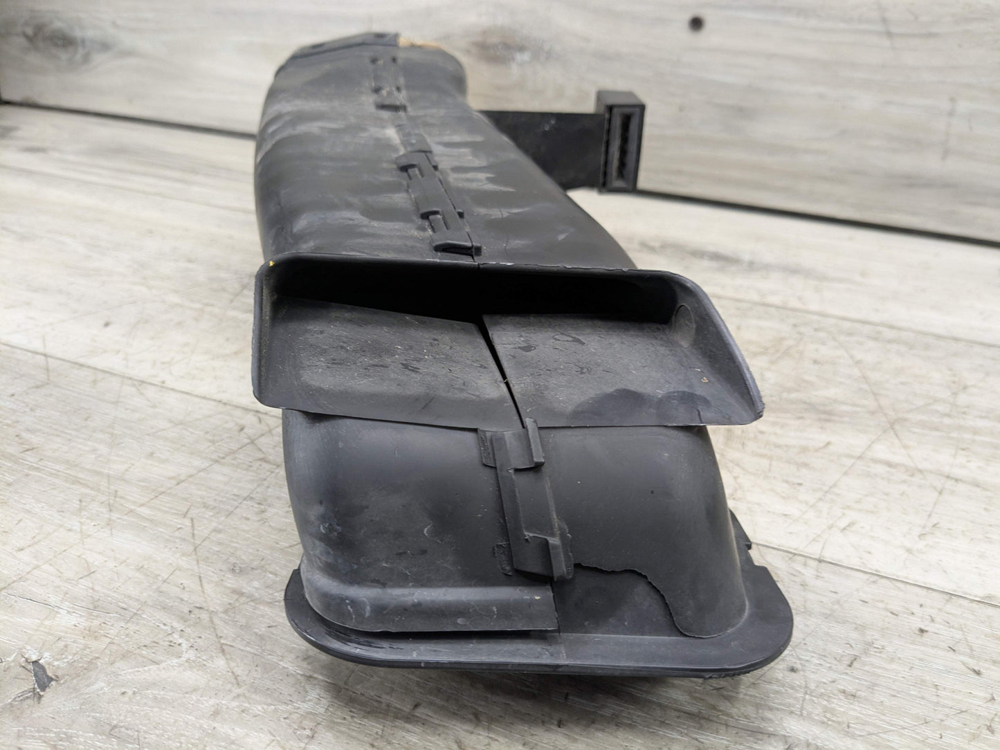 18-23 OEM BMW G01 G05 G06 G07 X3 X5 X7 Engine B58C Air Cleaner Intake Inlet Duct