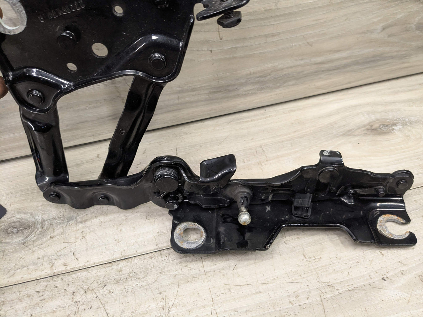 18-24 OEM BMW G01 G02 F97 F98 X3 X4 Hood Bonnet Left Right Side Hood Hinges SET