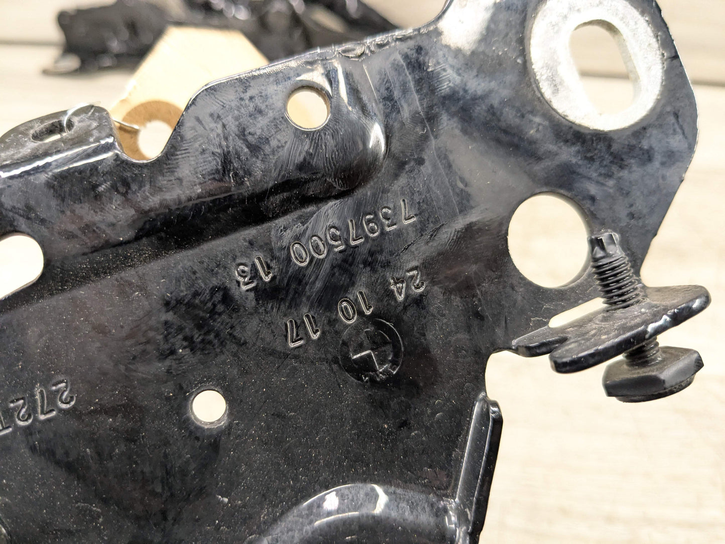 18-24 OEM BMW G01 G02 F97 F98 X3 X4 Hood Bonnet Left Right Side Hood Hinges SET