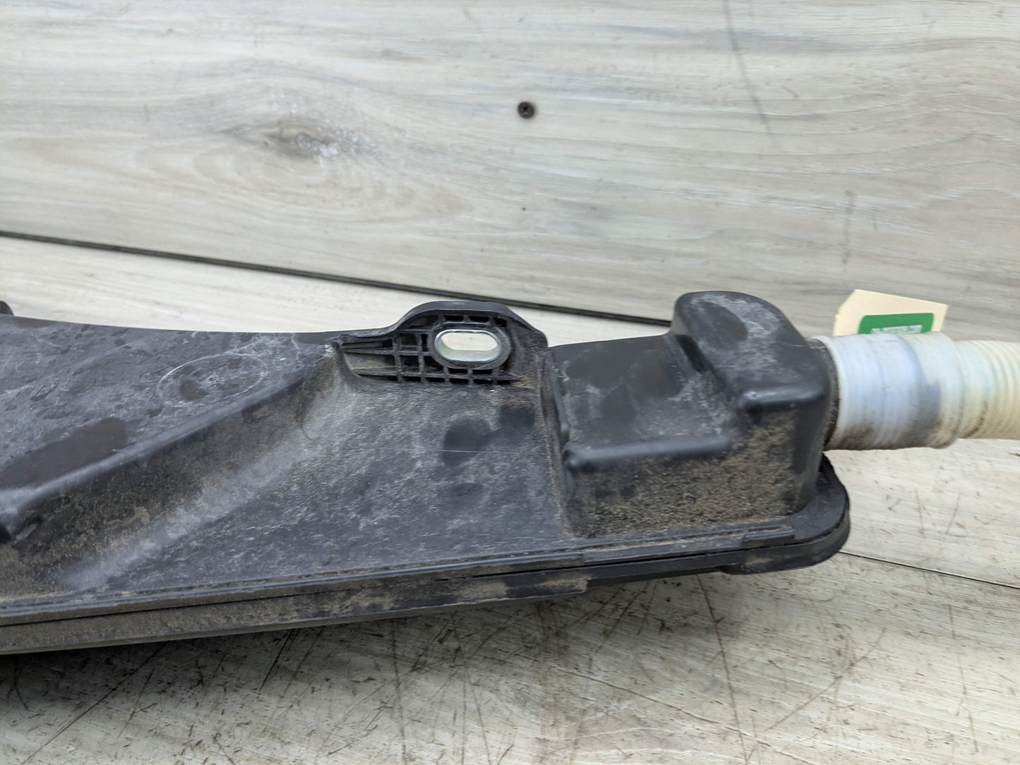 OEM BMW F97 F97 X3 X4 X3M X4M Windshield Wipe Washer Bottle Tank Reservoir