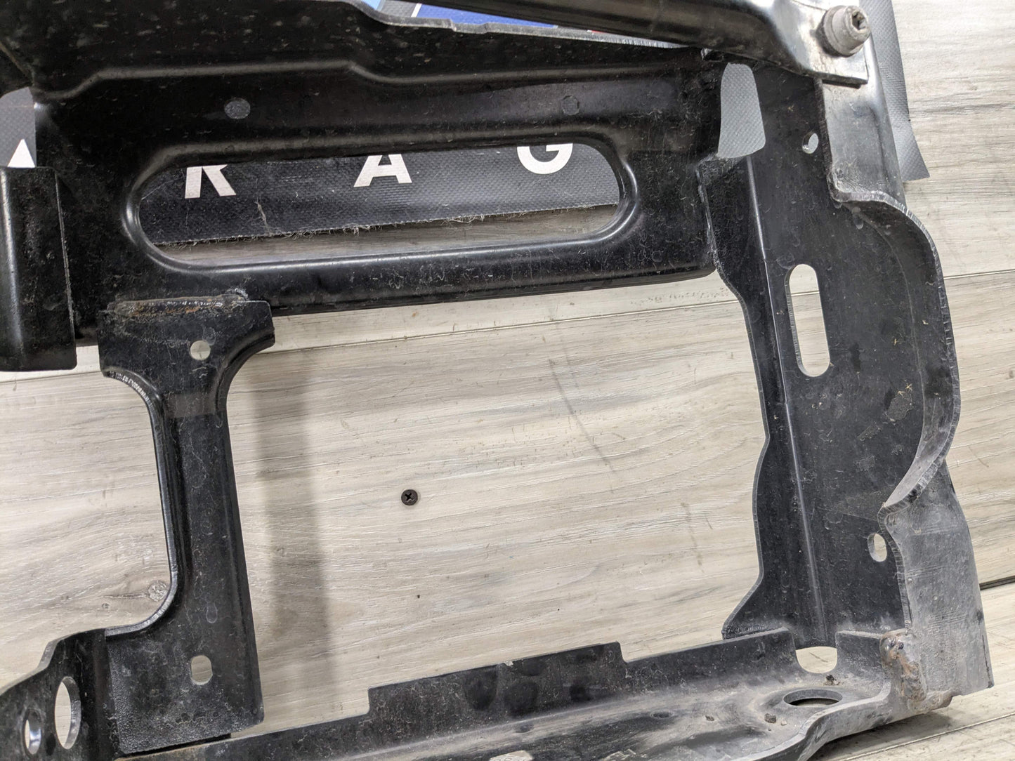 OEM BMW G01 G02 F97 X3 X4 Front Right Passenger Radiator Reinforcement Bracket