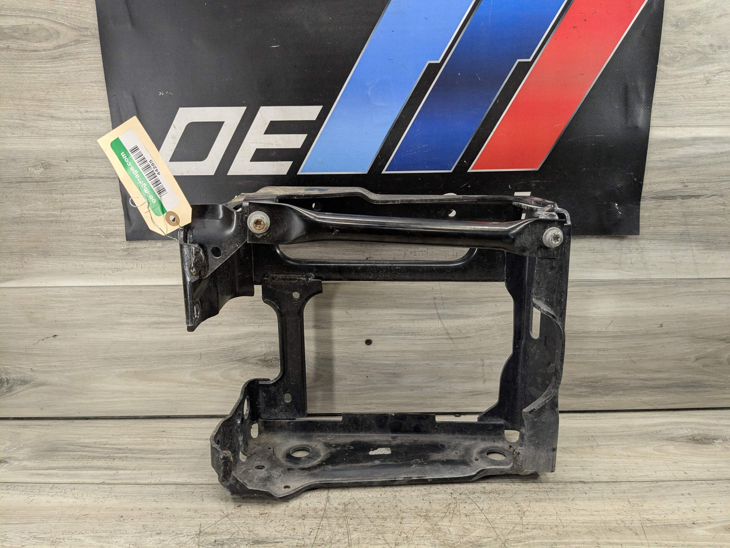 OEM BMW G01 G02 F97 X3 X4 Front Right Passenger Radiator Reinforcement Bracket