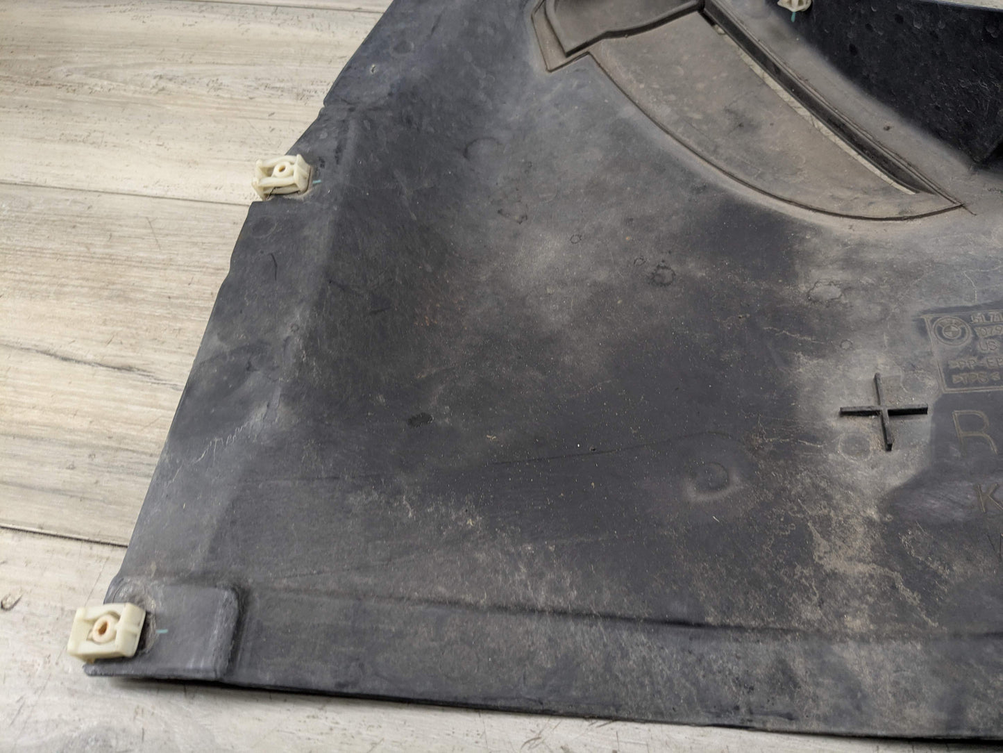 18-21 OEM BMW G01 G02 X3 X4 FRONT Right Passenger Fender Liner Guard Mud Flap