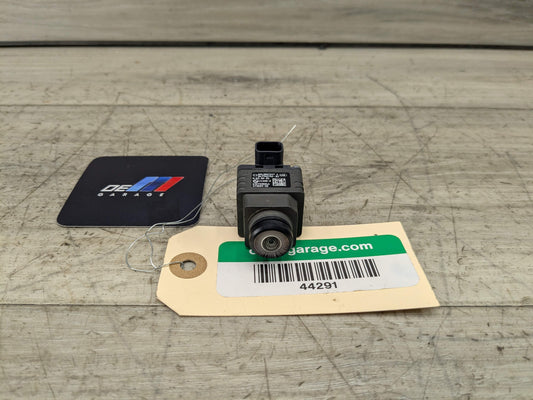 OEM BMW F90 F97 G01 G30 530 540 M550 X3 M5 Rear View Backup Trunk Reverse Camera