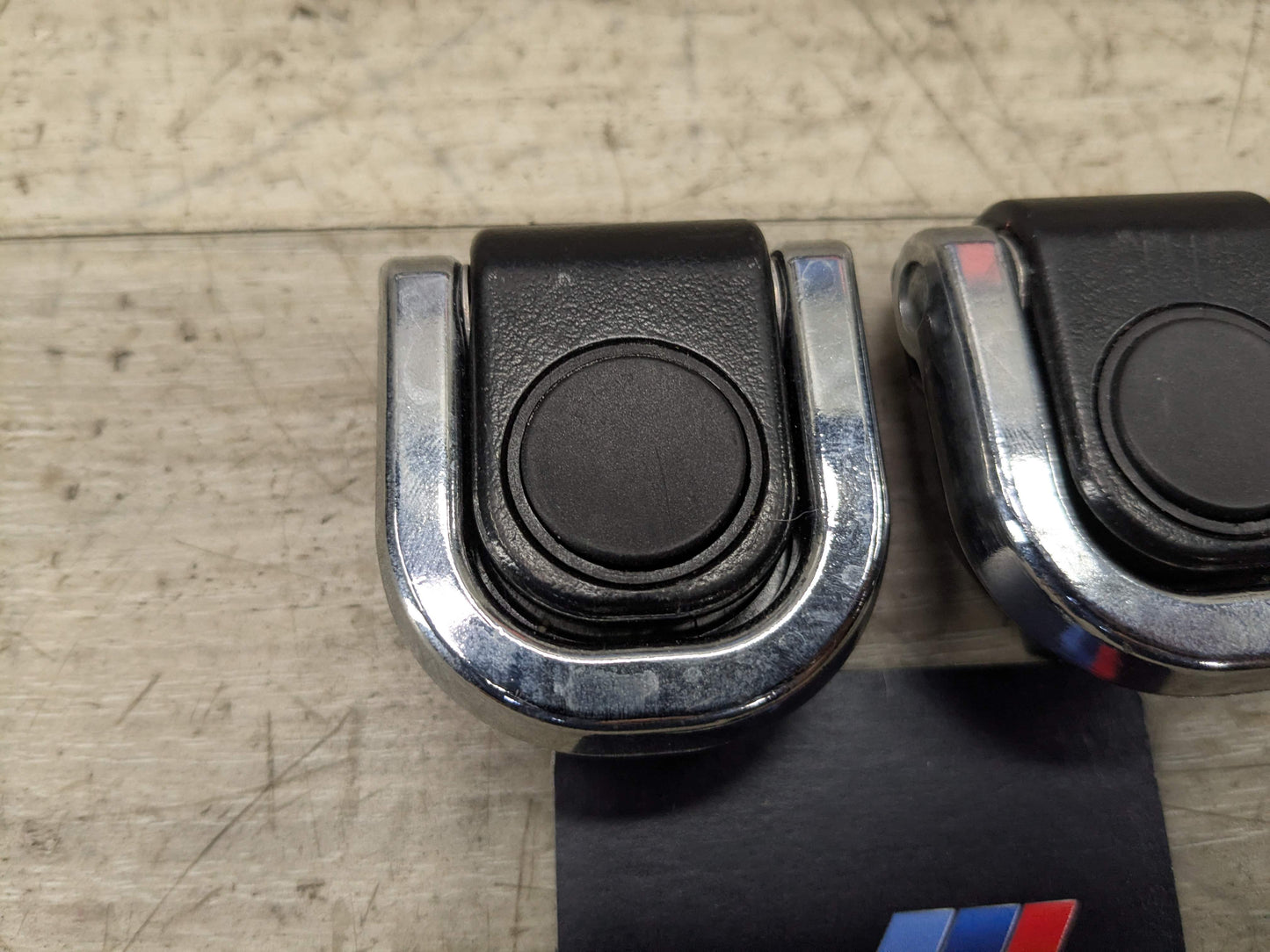 OEM BMW E70 E83 F15 F25 G01 X3 X5 Trunk Cargo Latch Tie Down Hook Clasp Ring (2)