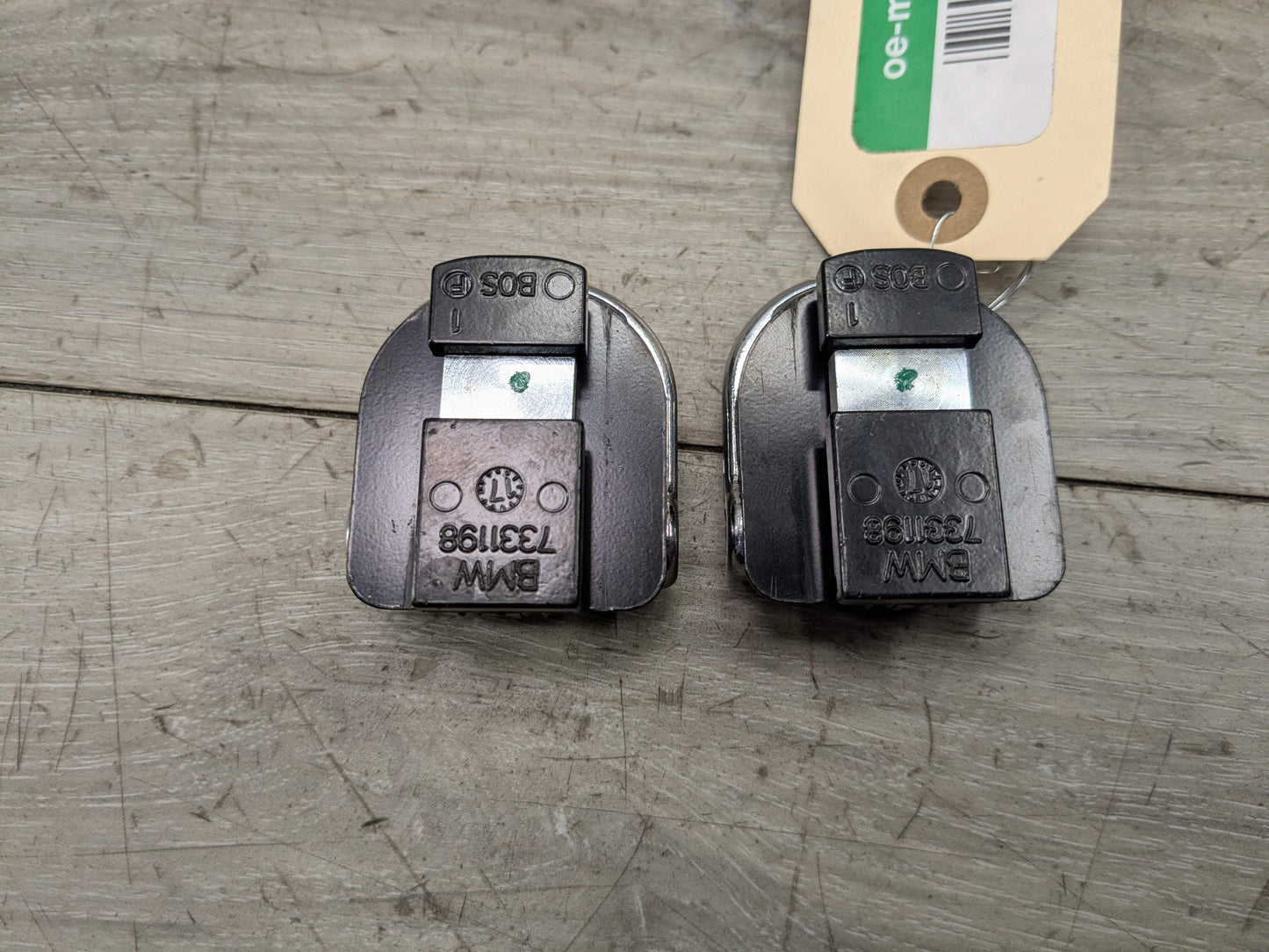 OEM BMW E70 E83 F15 F25 G01 X3 X5 Trunk Cargo Latch Tie Down Hook Clasp Ring (2)