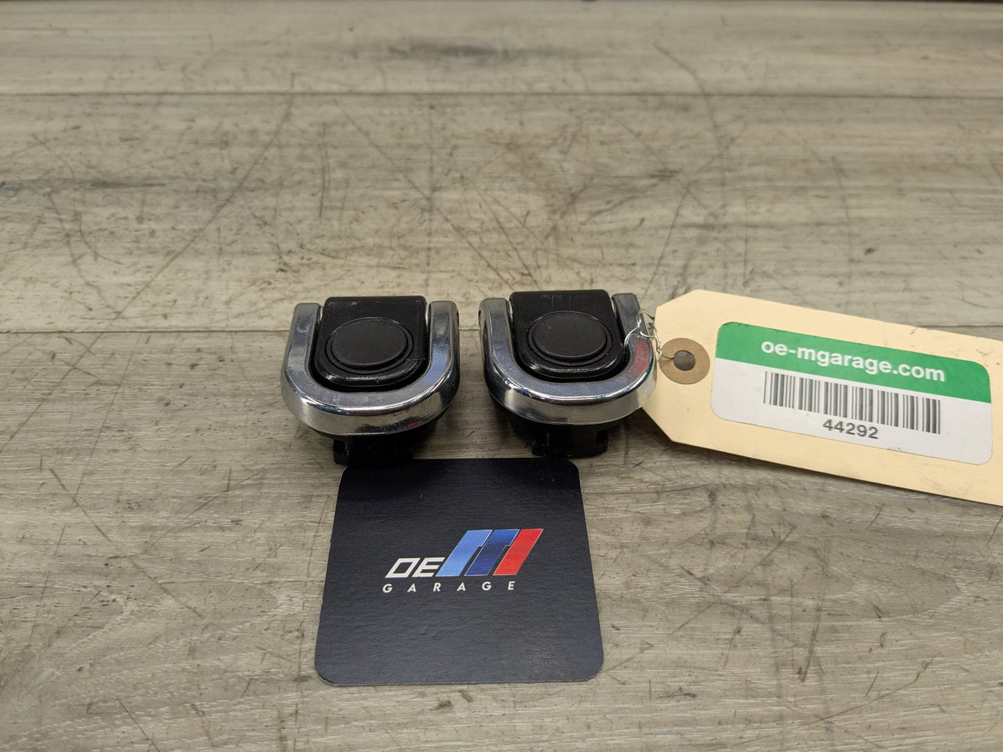 OEM BMW E70 E83 F15 F25 G01 X3 X5 Trunk Cargo Latch Tie Down Hook Clasp Ring (2)