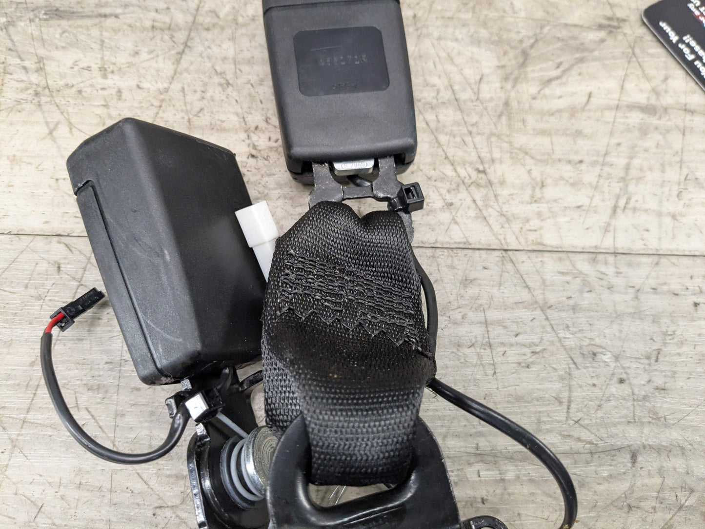 OEM BMW G01 G02 F97 F98 X3 REAR Right Passenger Side SeatBelt Seat Belt Buckle