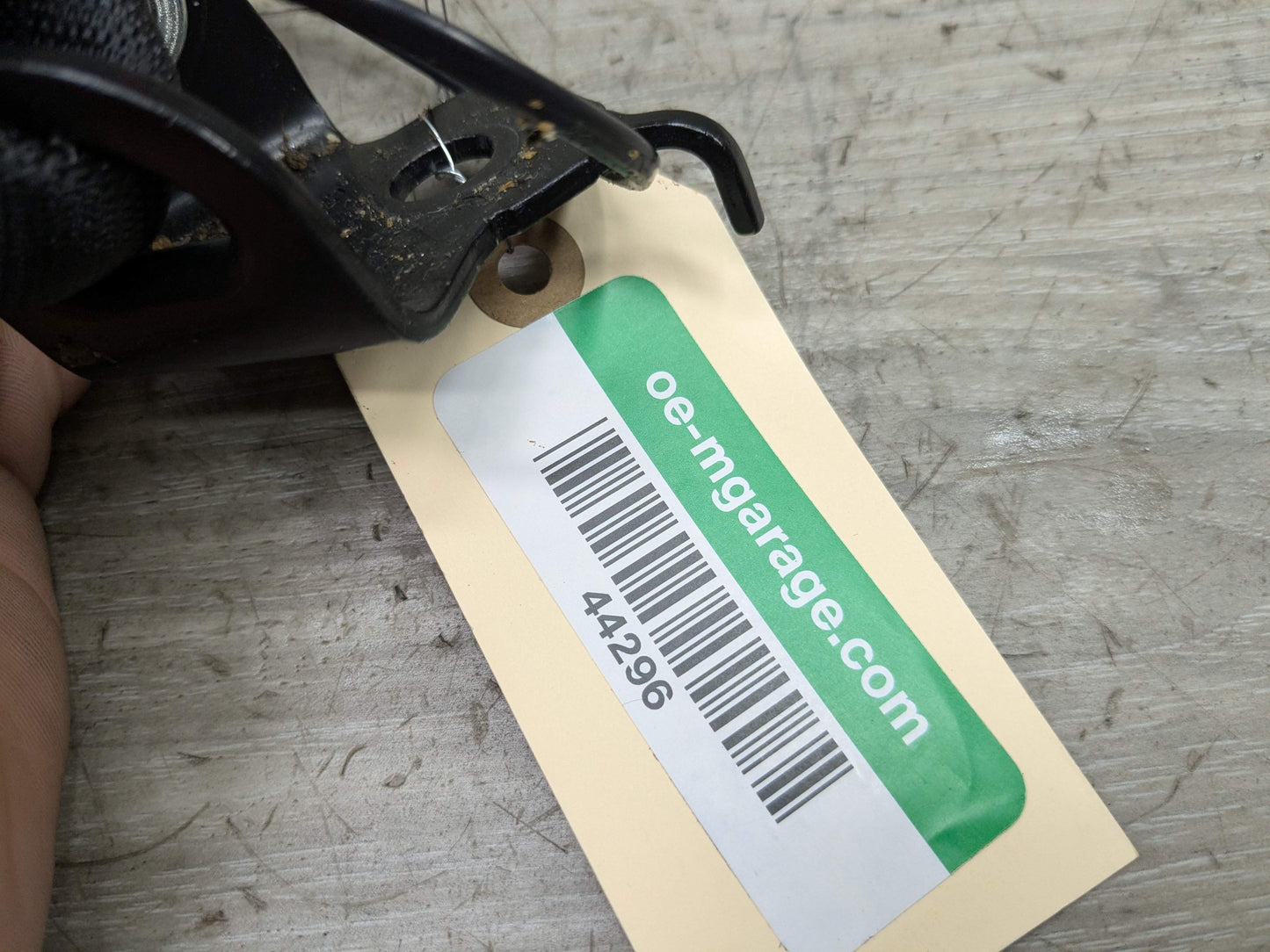 OEM BMW G01 G02 F97 F98 X3 REAR Right Passenger Side SeatBelt Seat Belt Buckle