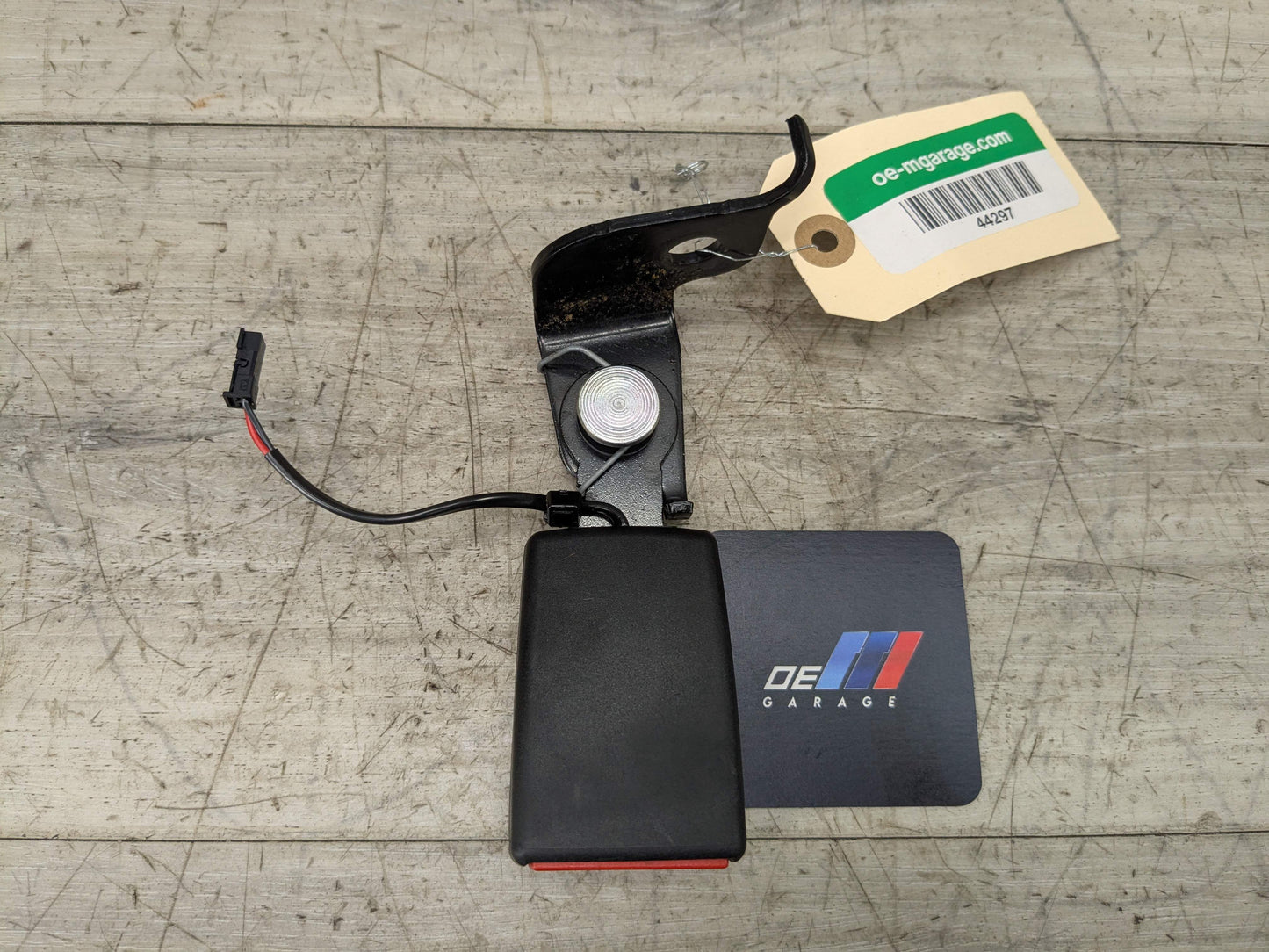 OEM BMW G01 G02 F97 F98 X3 X4 REAR Left Driver Side SeatBelt Seat Belt Buckle