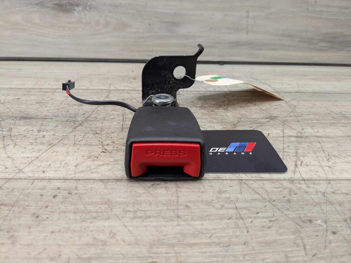 OEM BMW G01 G02 F97 F98 X3 X4 REAR Left Driver Side SeatBelt Seat Belt Buckle